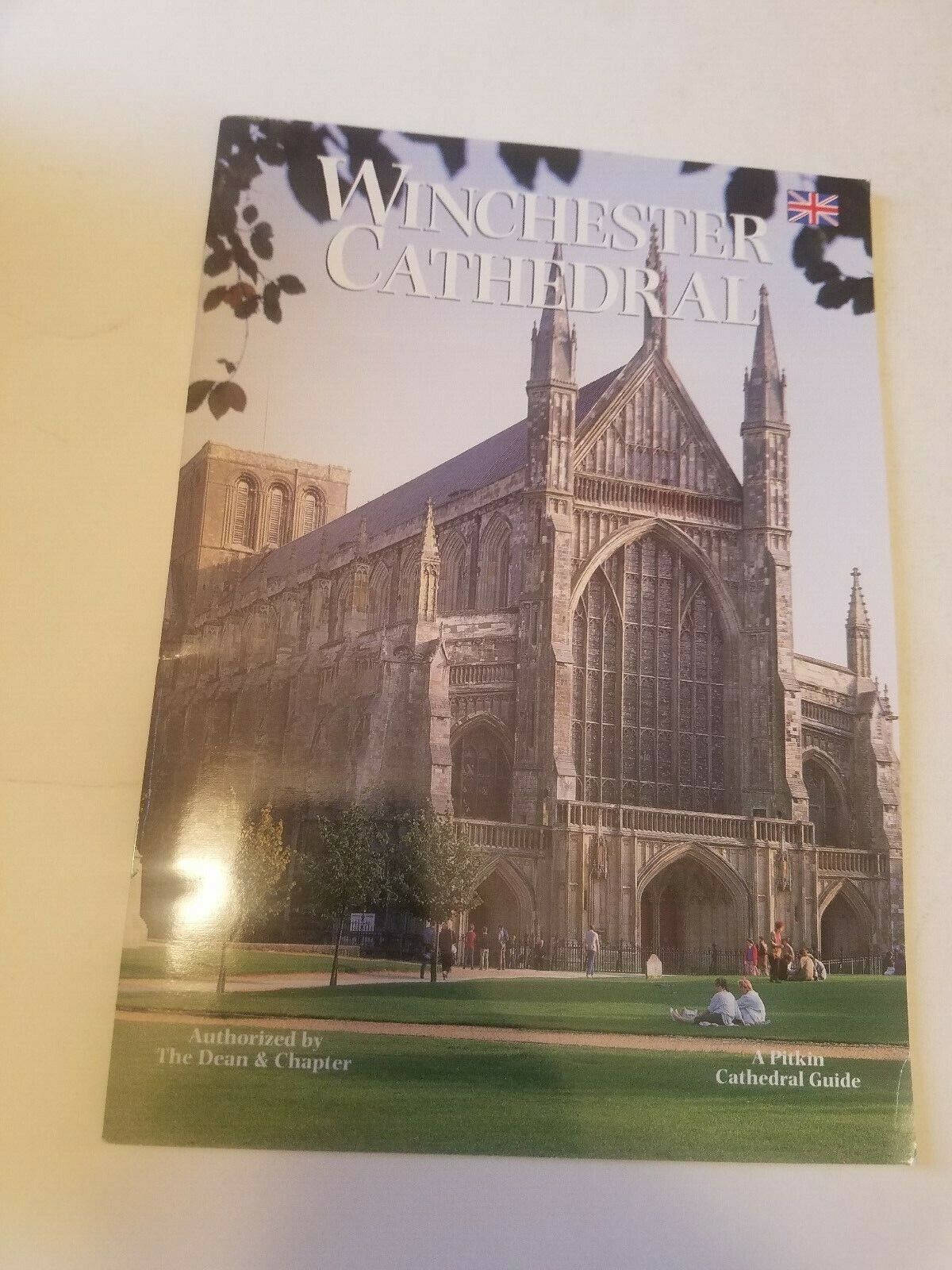 Winchester Cathedral - guidebook  - 1994