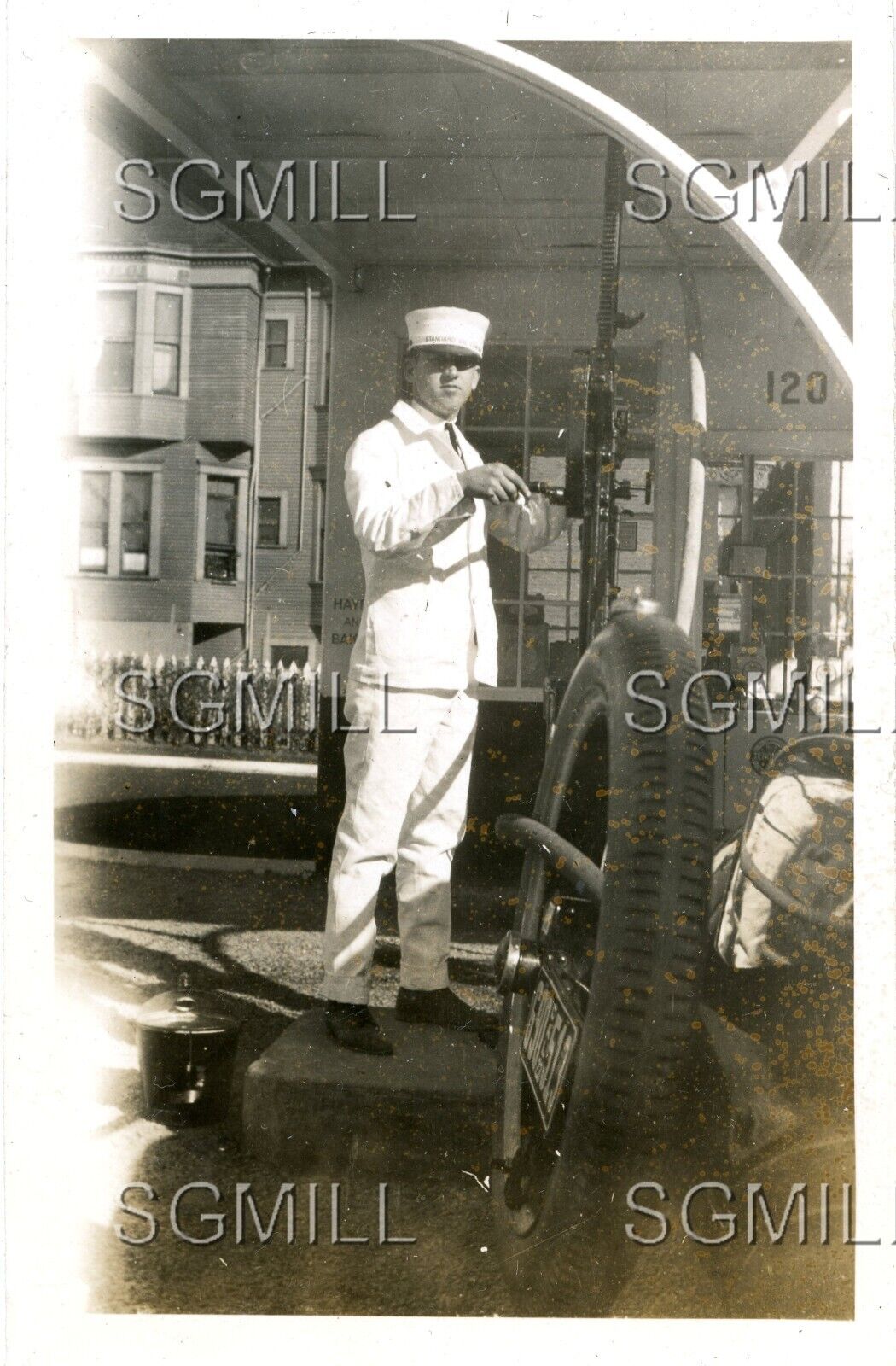 B23 Antique Photos San Francisco CA Standard Oil Gas Station Baker Hayes Workers