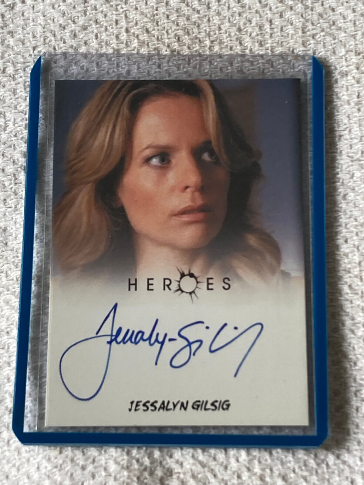 2010 Rittenhouse Heroes TV Show Autograph Card #Jessalyn Gilsig NM