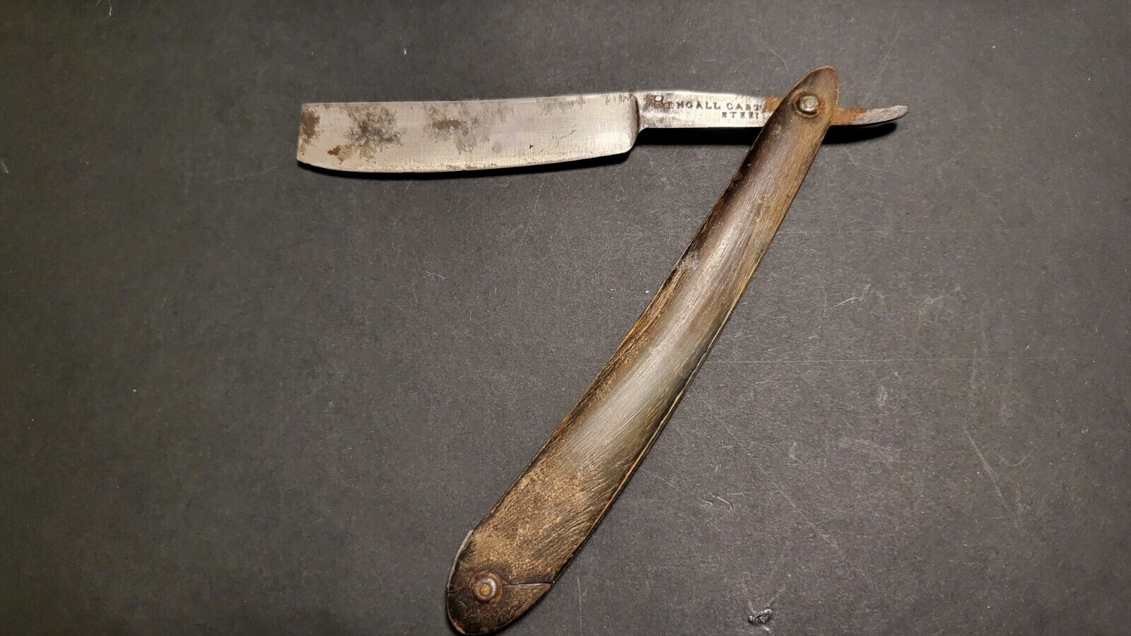 Vintage, antique english straight razor Bengal steel with bone handle