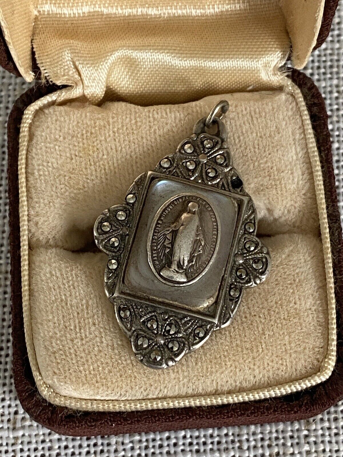 Antique Catholic Religious Holy Medal / MOP STERLING MARCASITE / Miraculous READ
