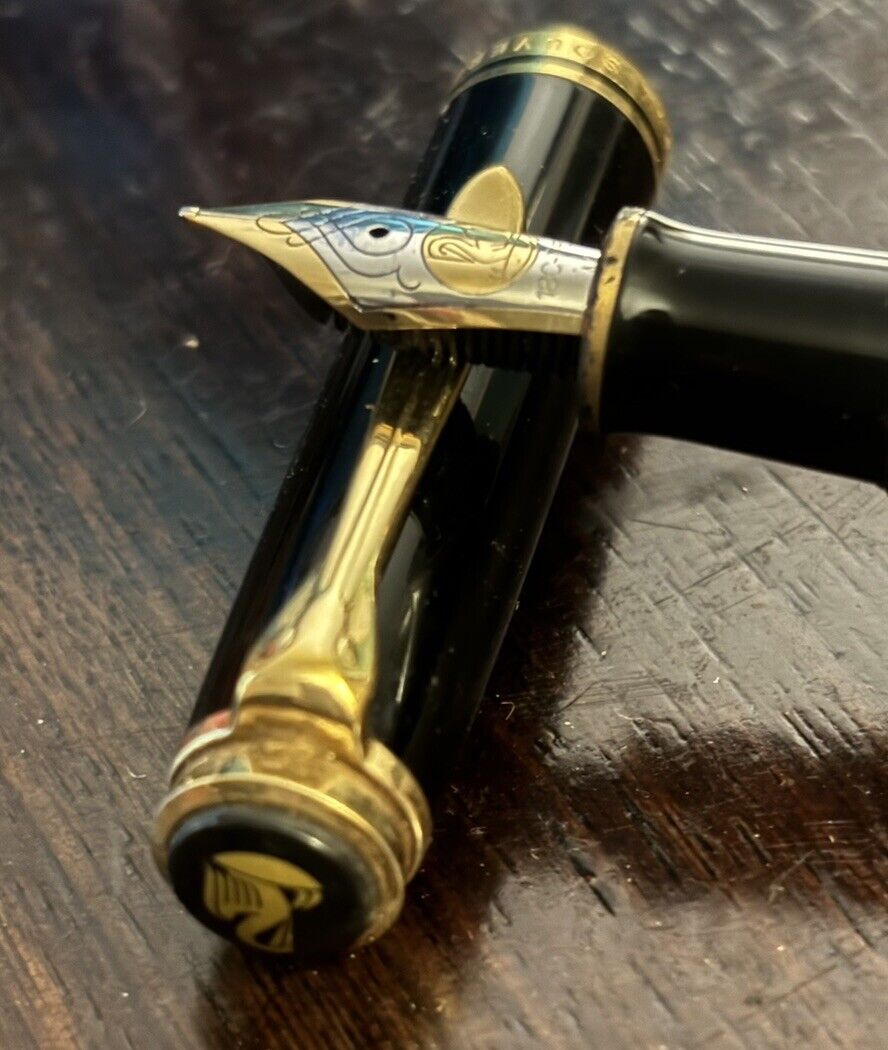 Vintage Pelikan Souveran M800 18c-750 M Nib Fountain Pen- Germany