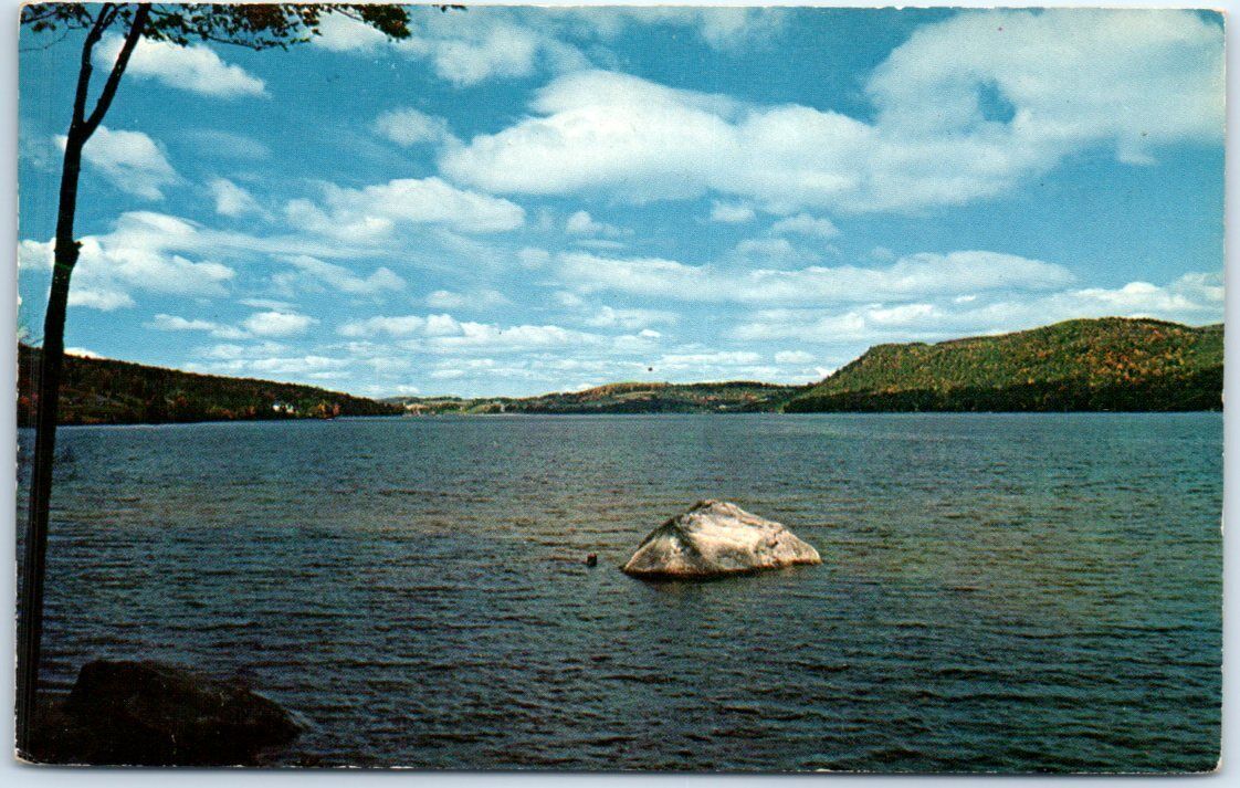Postcard - Beautiful Crystal Lake At Barton, Vermont