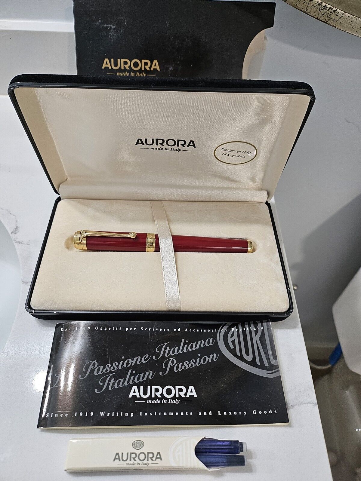 Aurora Telentum Burgundy Fountain Pen 18K Gold Nib, Used Once, In Vintage Box