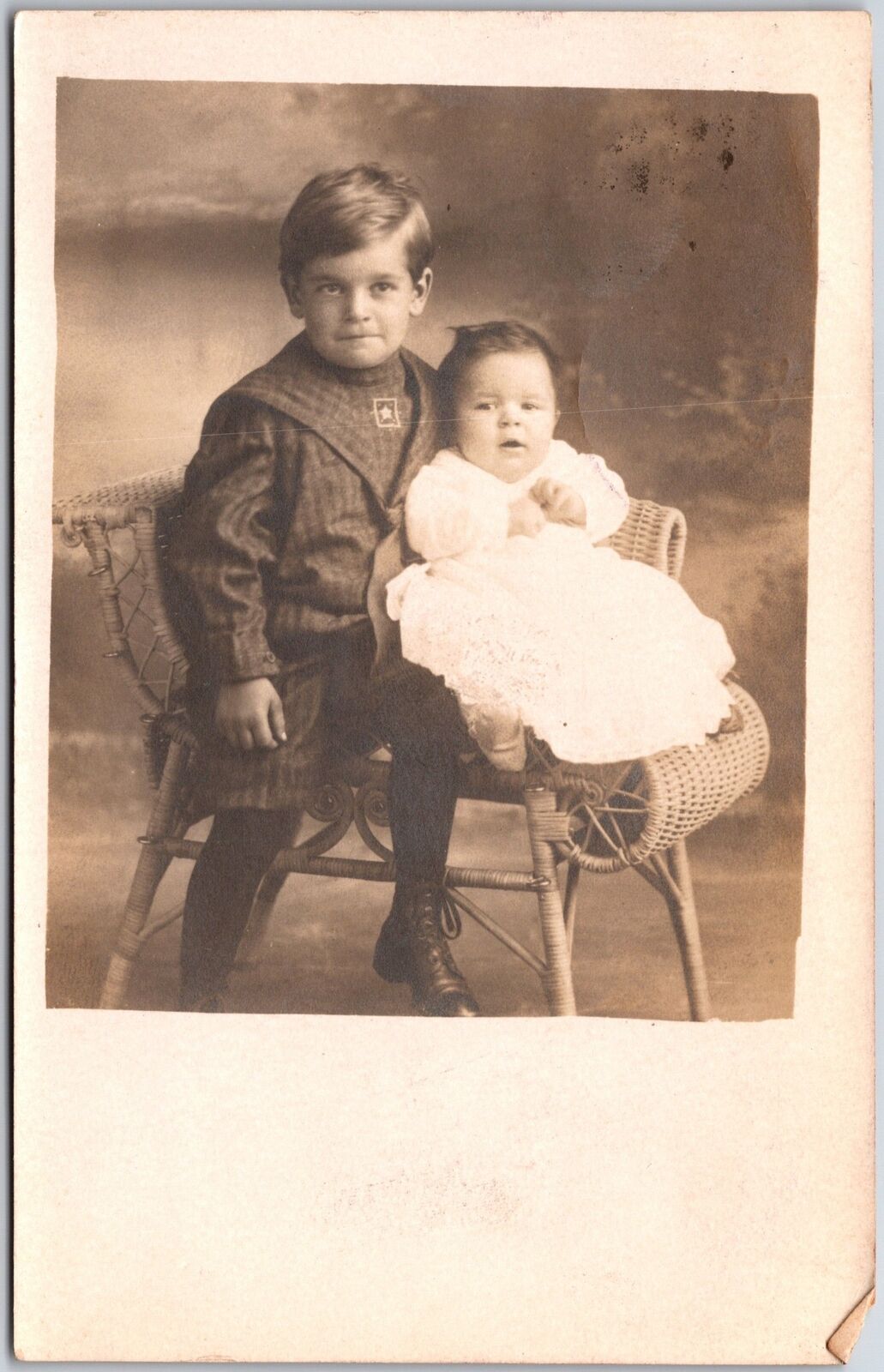 1908 Sibling Photograph Big Brother Ang Little Girl Rattan Chair Posted Postcard
