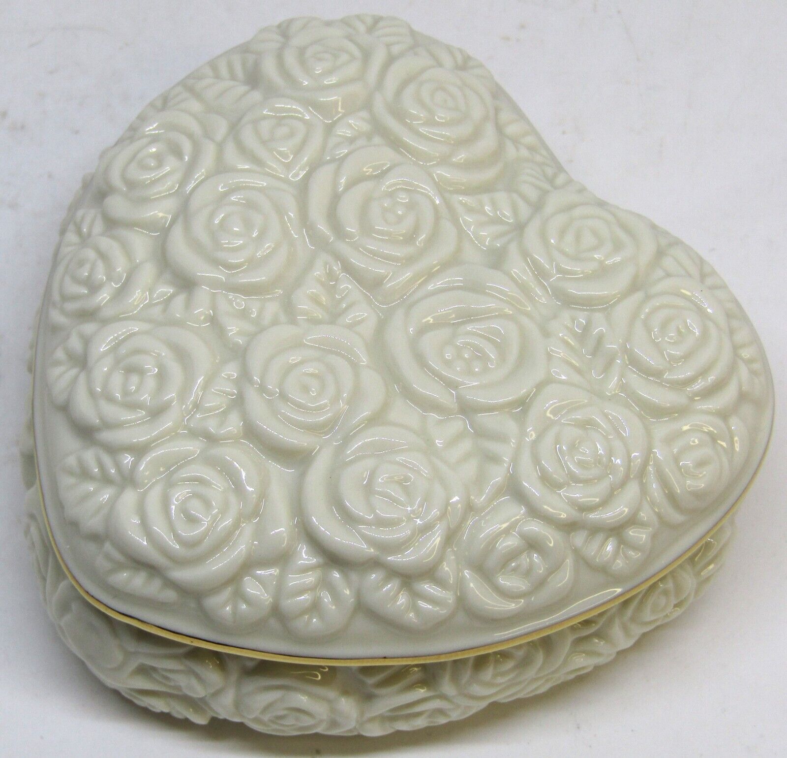 The Lenox Rose Heart Trinket Box Embossed w/Roses And Gold Trim Porcelain 3 1/2 