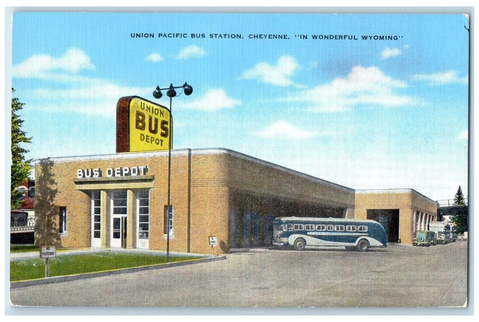 c1940\'s Union Pacific Bus Station Exterior Cheyenne Wyoming WY Unposted Postcard