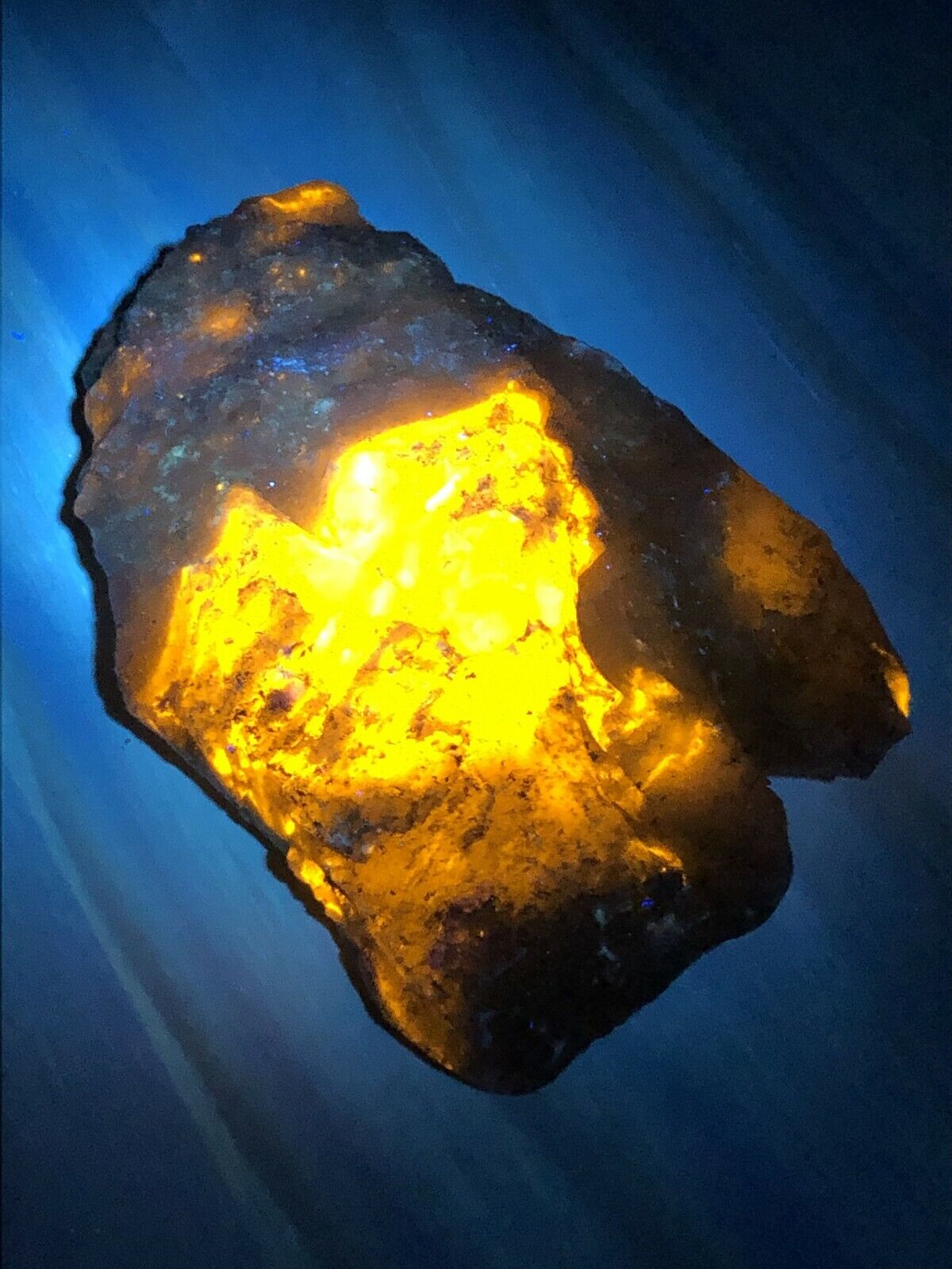 Incredible LARGE 9.3 OZ. Rare Fluorescent North Carolina Sphalerite in Barite
