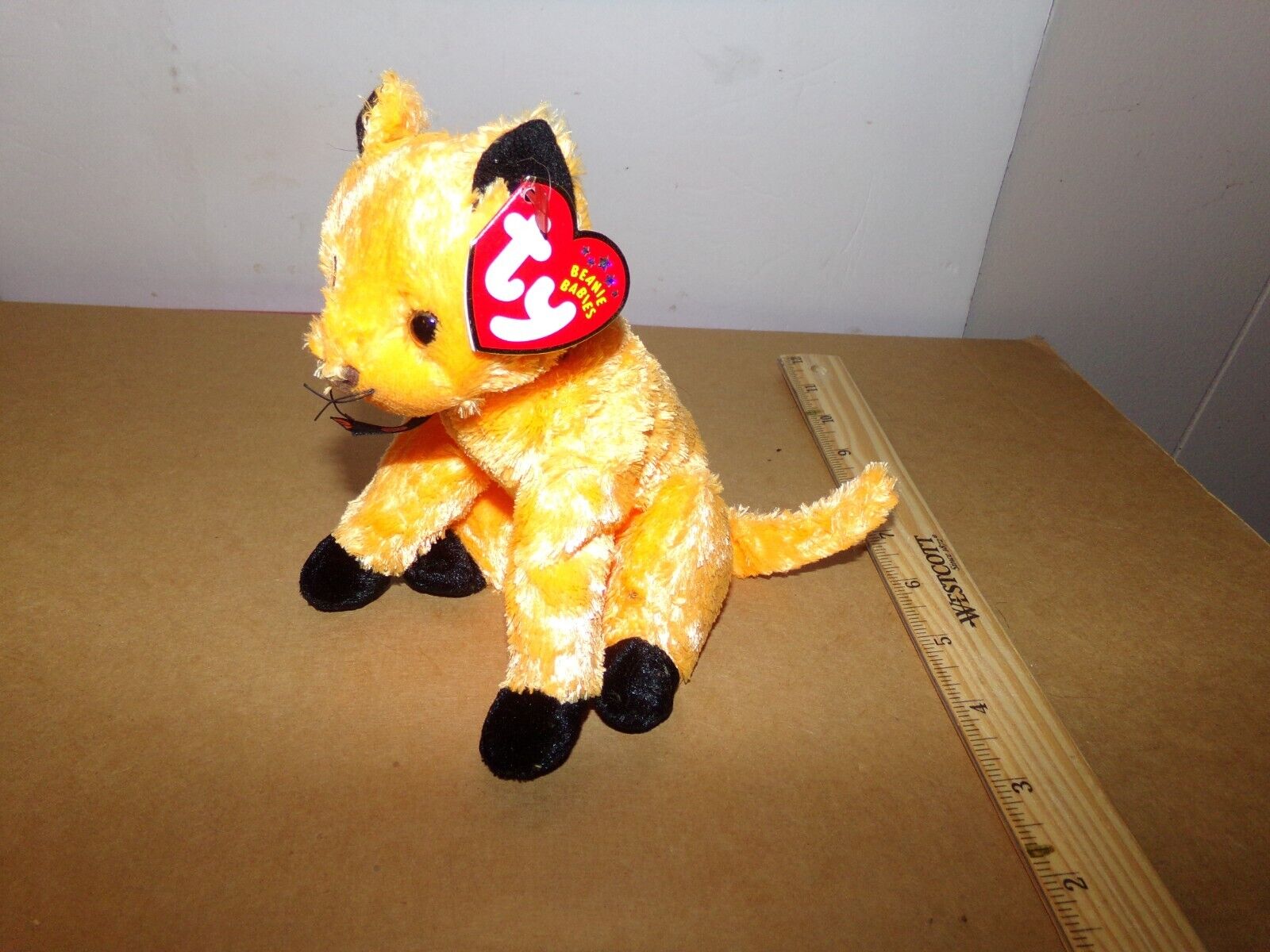 TY Beanie Baby SCARED-E the Orange Halloween Cat Kitty Retired MTs Exclusive