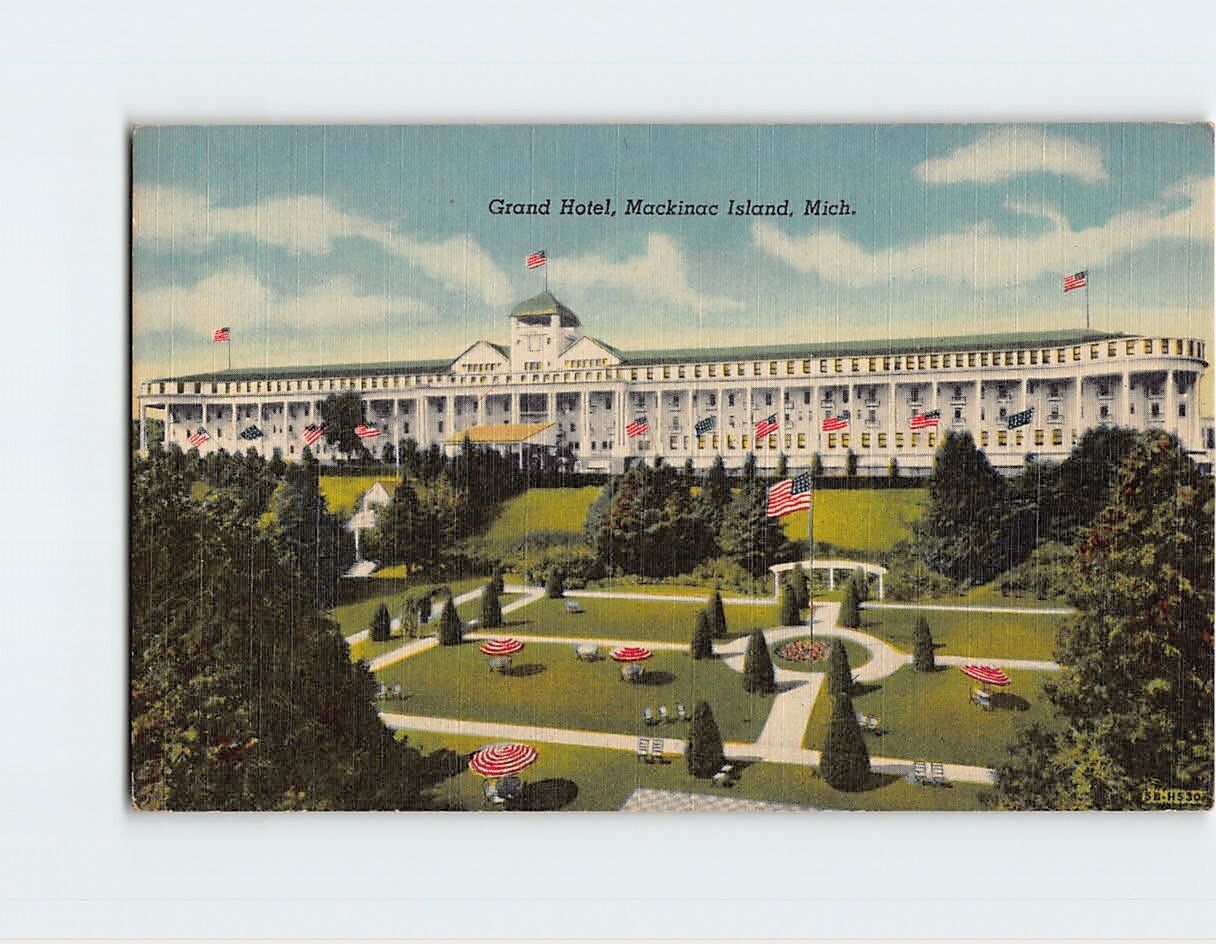 Postcard Grand Hotel, Mackinac Island, Michigan