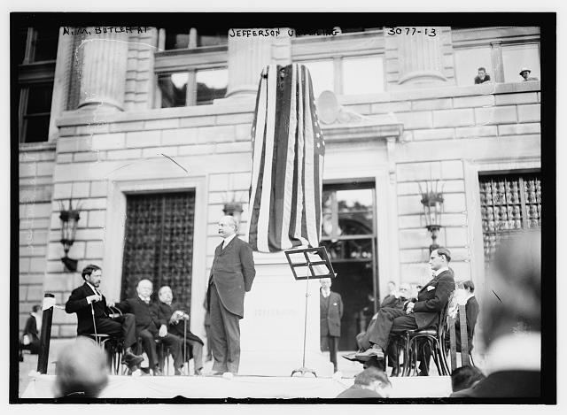 Photo:\'Jefferson\' unveiling,1910-1915,American flag