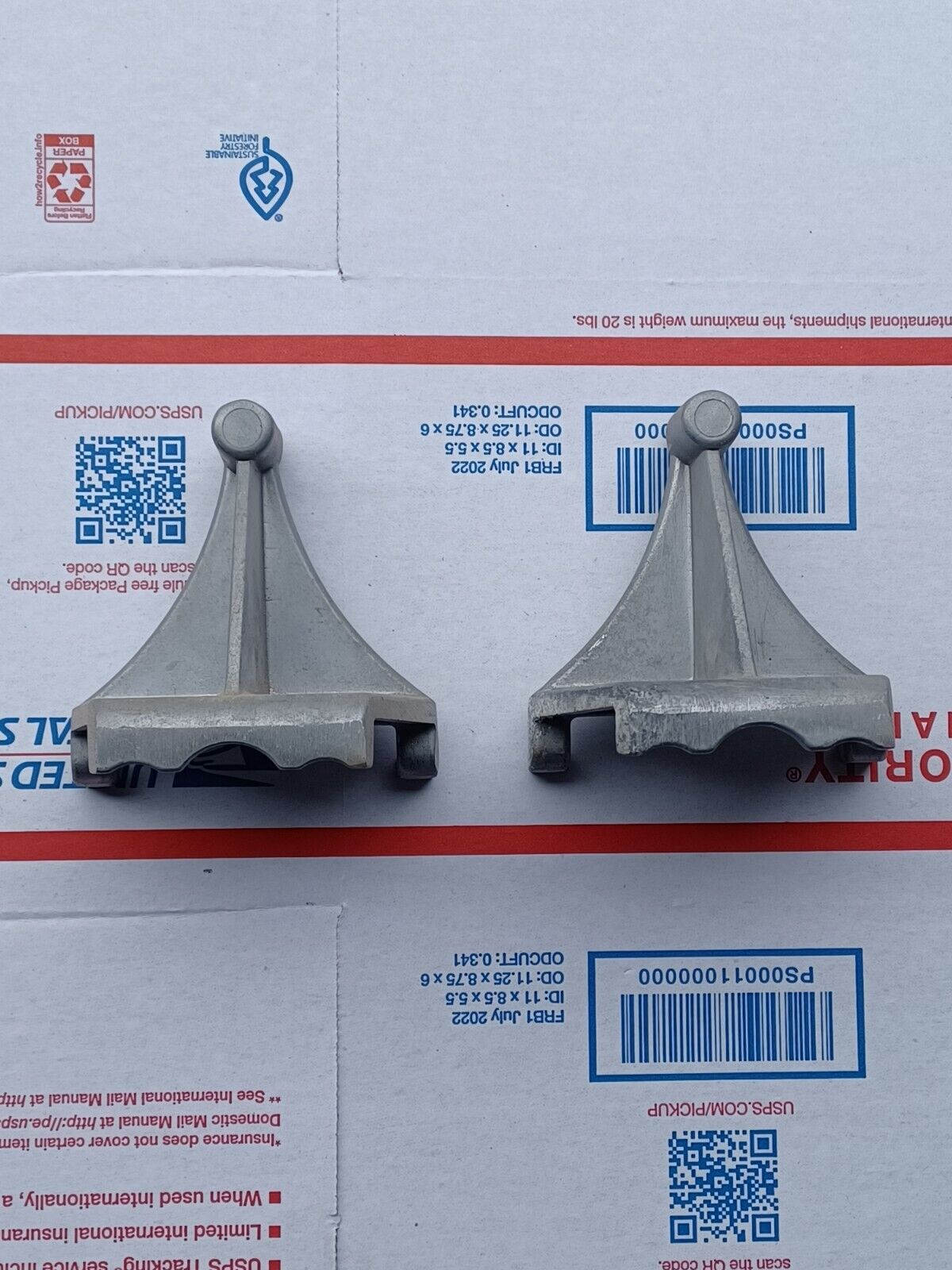 Lot Of 2 Centering Pivots For Zyliss Vise
