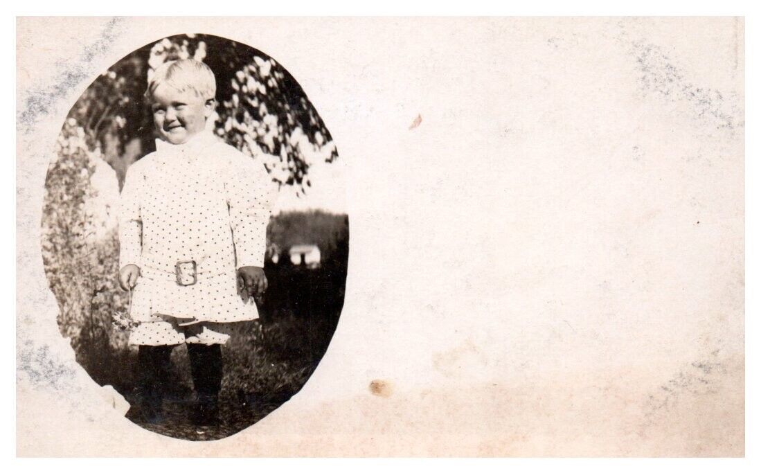 Vintage Real Picture Early 1900's Postcard Young Child In Yard RPPC U-39