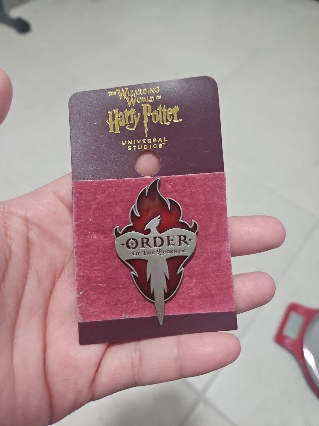 Harry Potter Retired Park Official Order of the Pheonix Pin