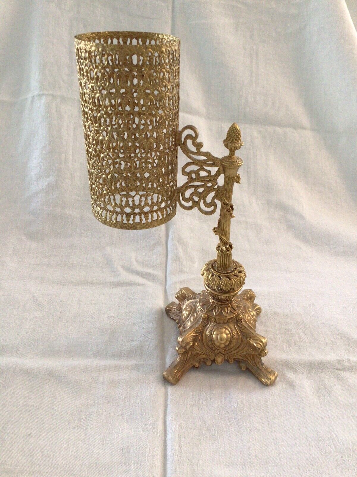 Antique Ornate Gold Tone Brass Collectible Piece Candle *5772
