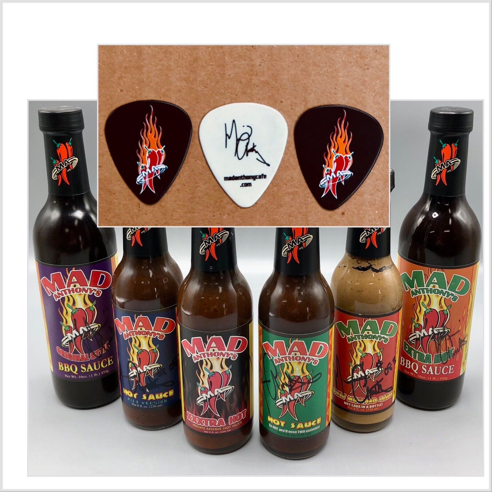 Signed Mad Anthony Hot Sauce & BBQ Sauce Set Michael Anthony Van Halen + 3 PICKS