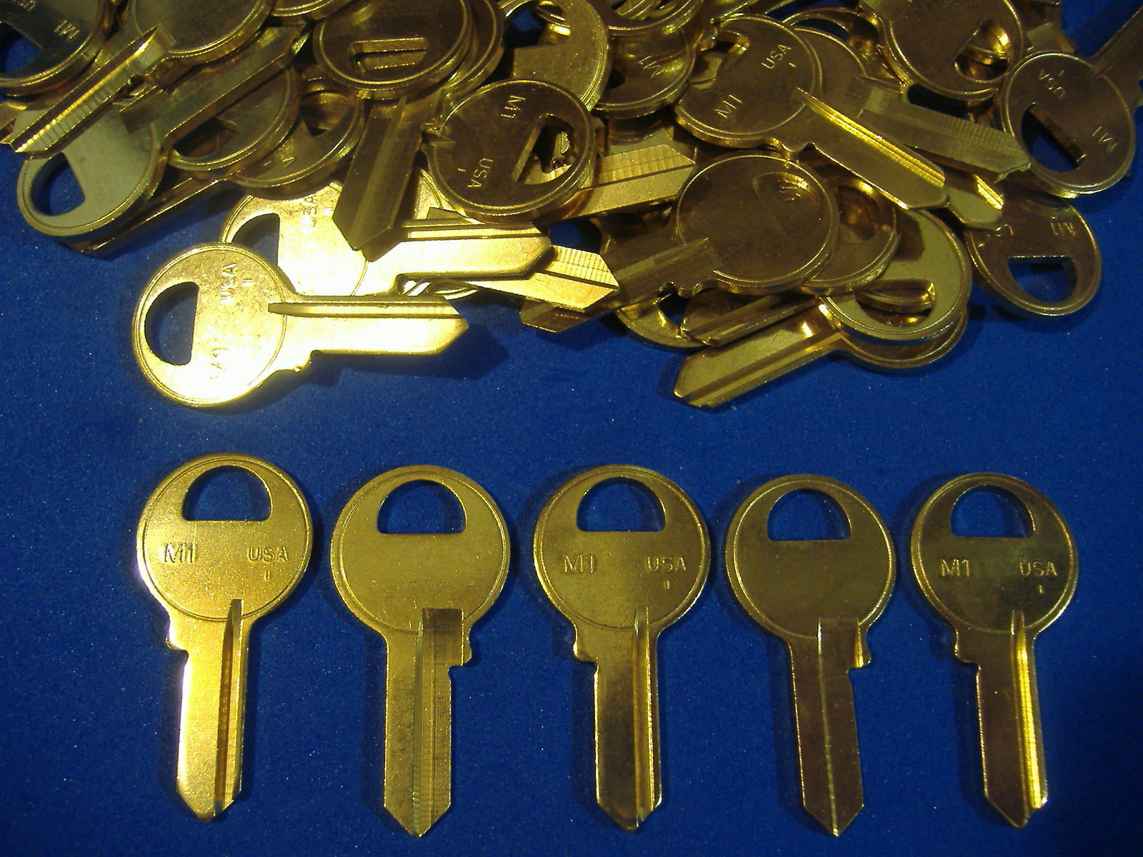 LOT OF FIFTY LOCKSMITH M1 KEY BLANKS FITS MASTER BRASS  MADE IN USA 