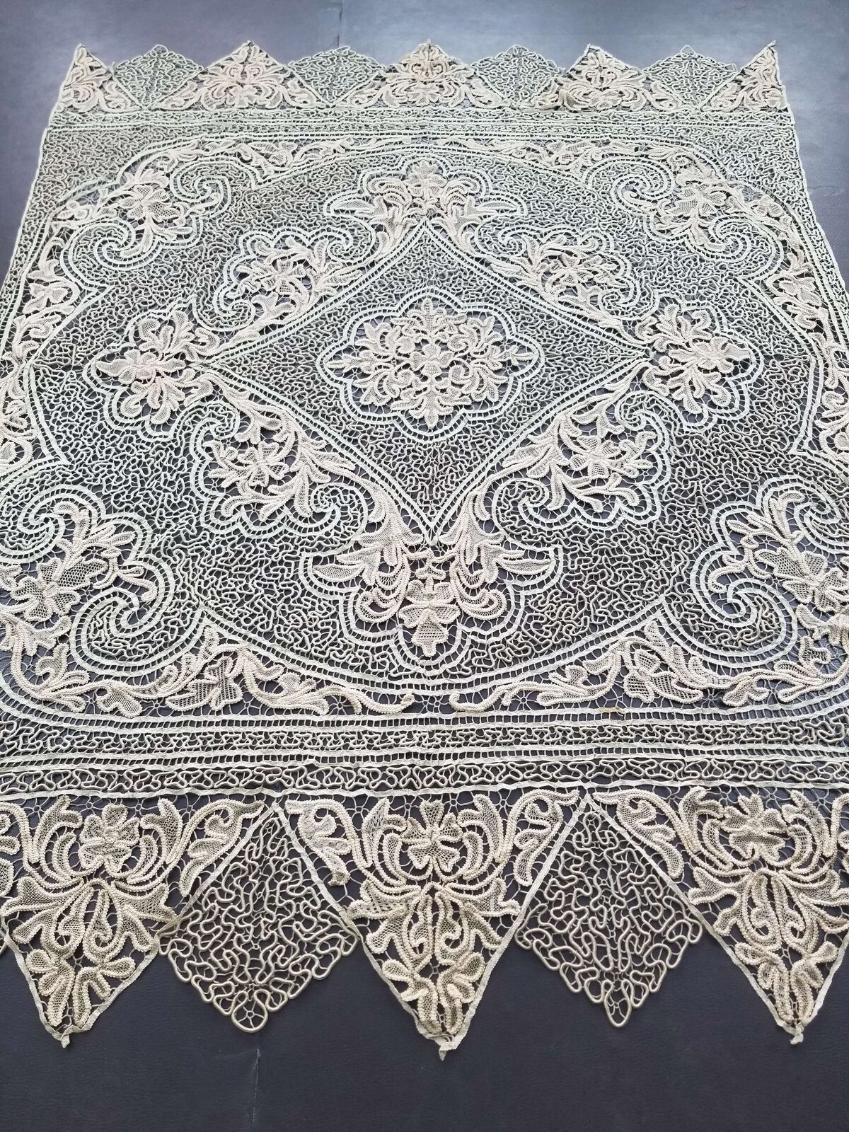 Antique hand made mixed lace tablecloth 226x176cm