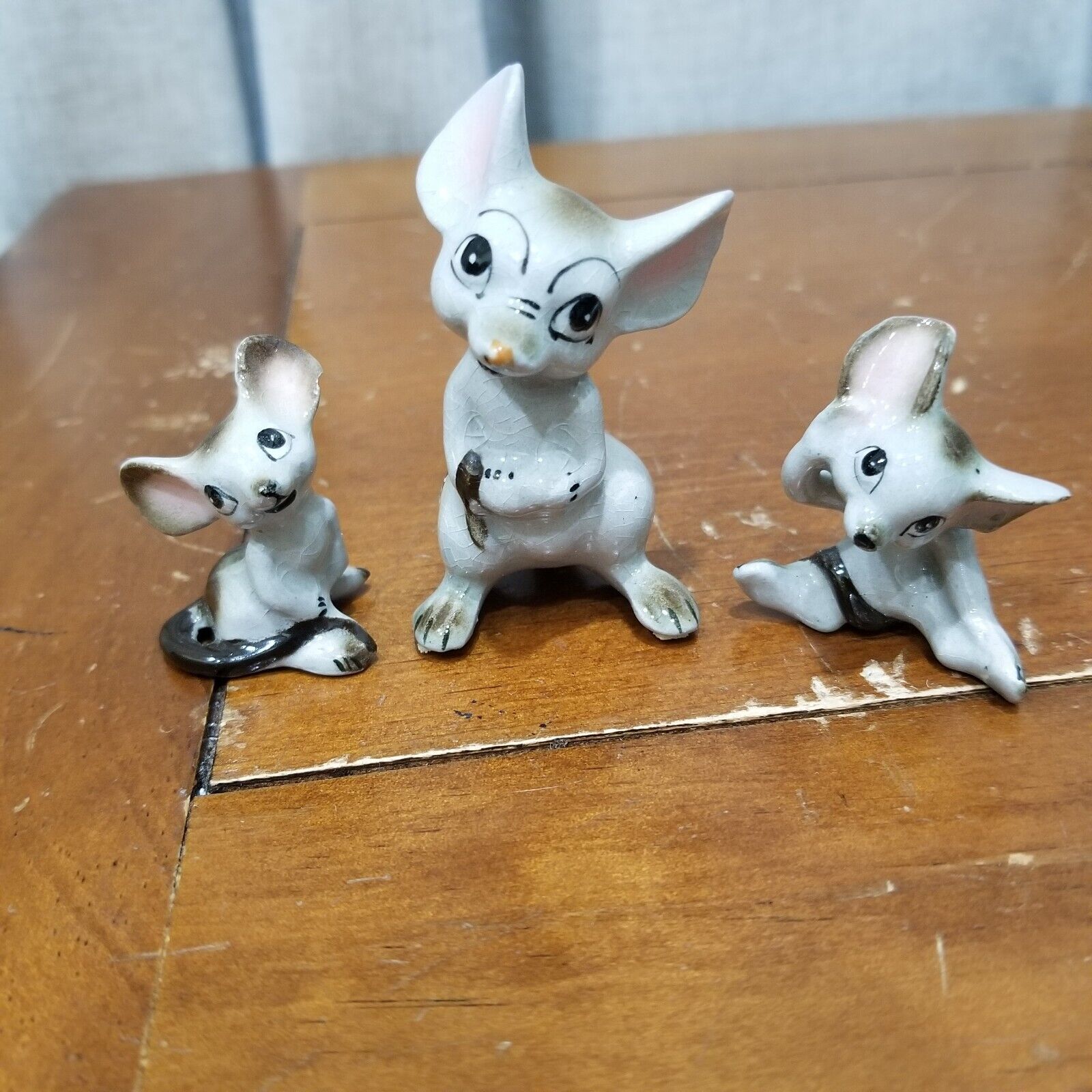 Miniture Vintage Porcelain Mice Family Mom and kids 
