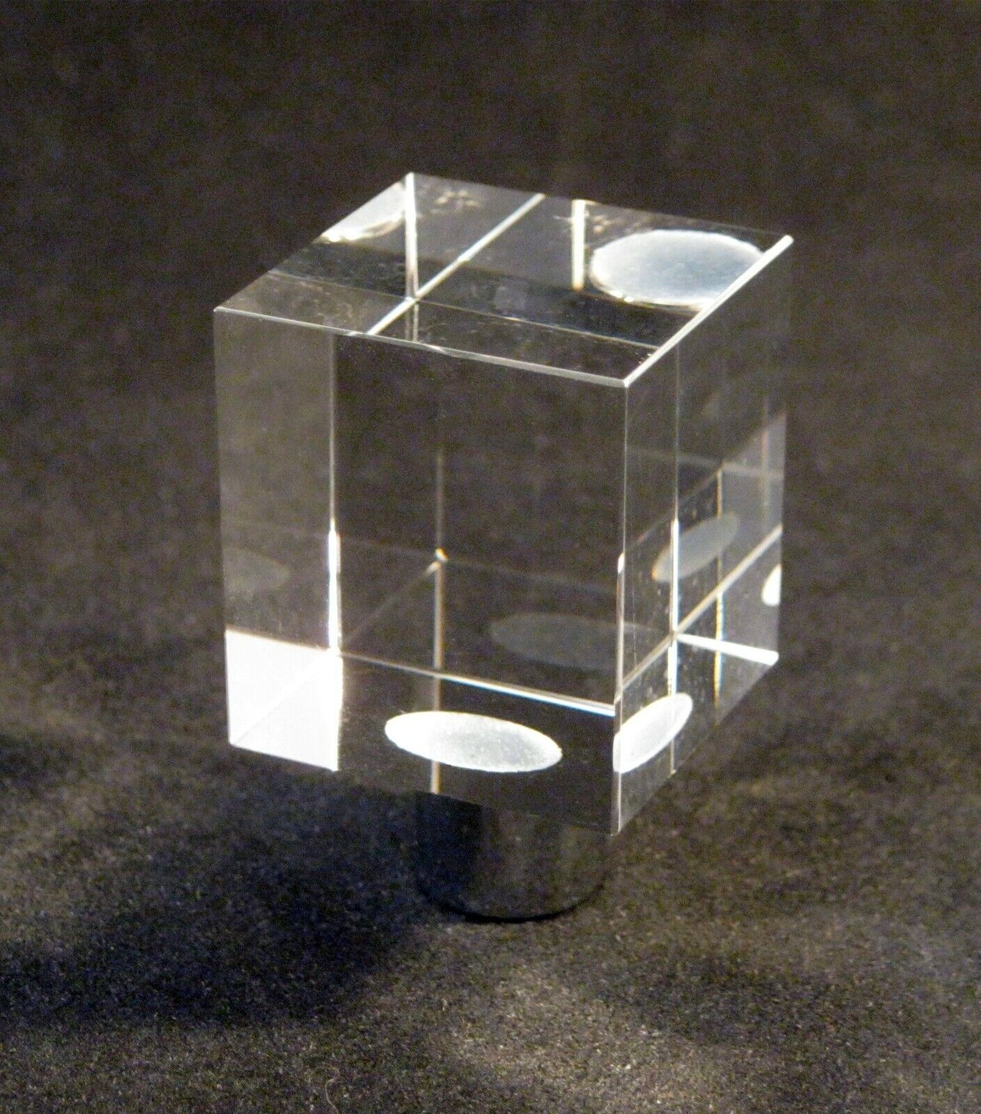 Lamp Finial-MODERN CUBE-Optic Crystal  W/Chrome Base