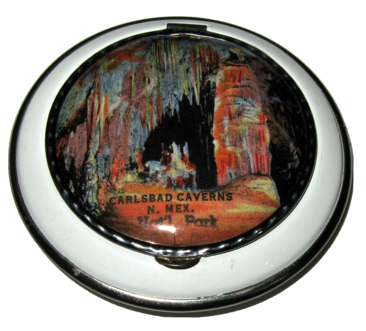 Vintage Enamel Pictorial Carlsbad Caverns Nat'l Park Souvenir Powder Compact
