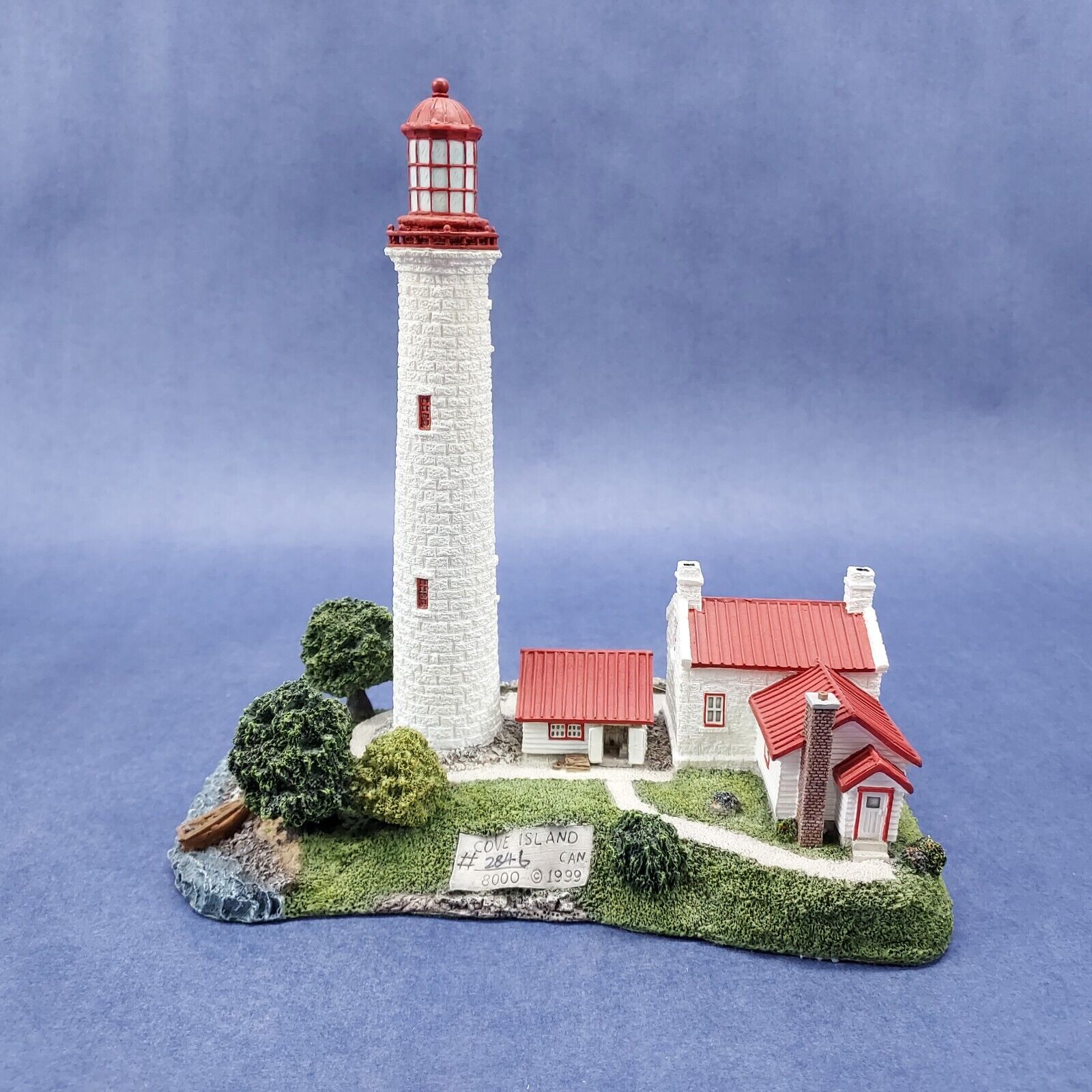 Harbour Lights HL 233 Cove Island Ontario Lighthouse Signed By Younger ~ No Box