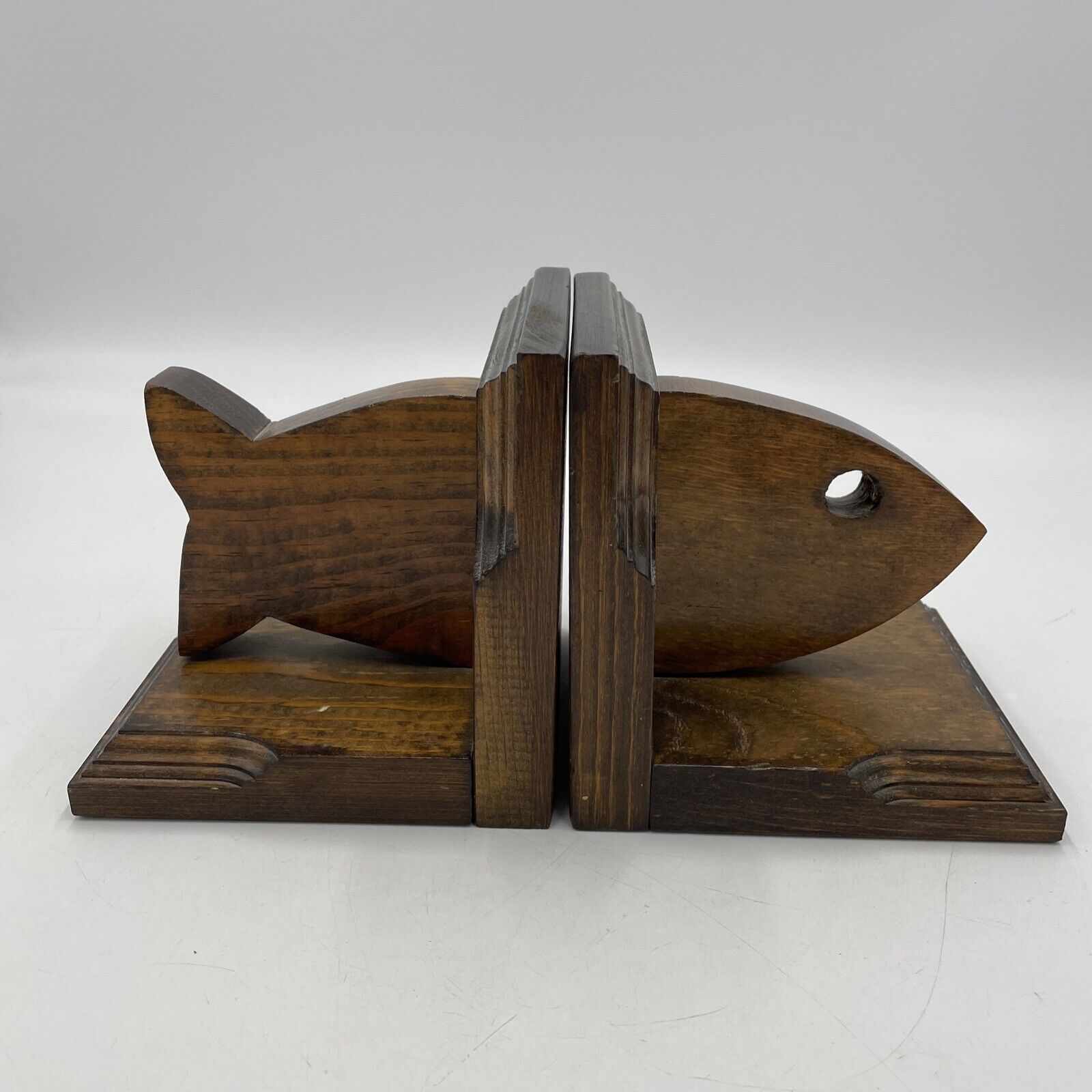 Unique Vintage MCM Mid Century Modern Carved Bookends Book End Fish Arc MN