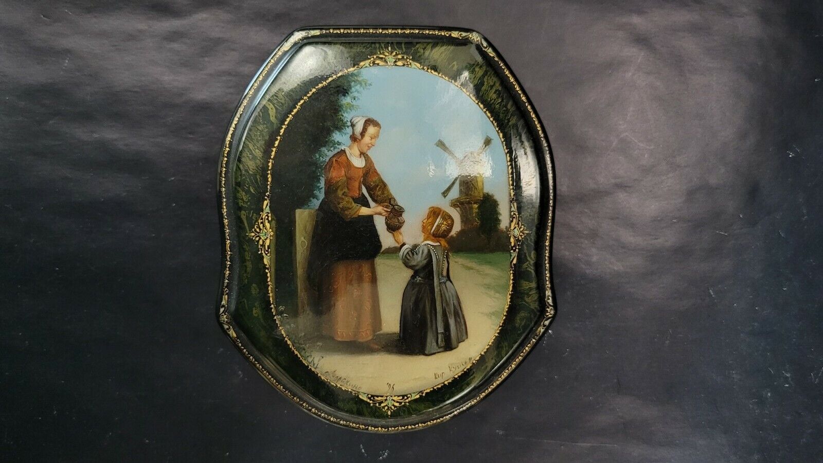 Vintage Russian Fedoskino Hand Painted Lacquer Box, Artist Signed