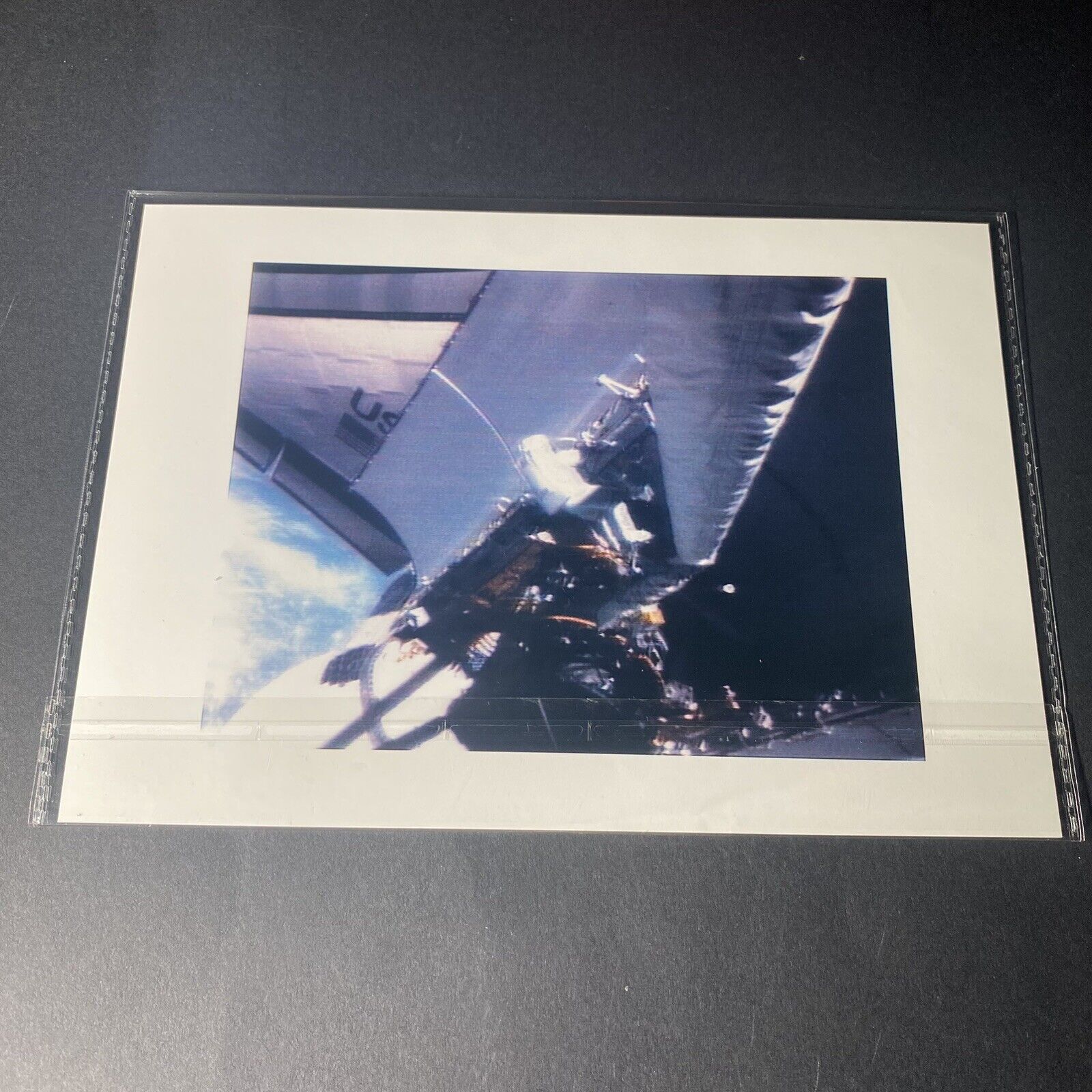Official NASA Lockheed Photo 1992 STS-49 Onboard Thornton Asteonaut Space Walk