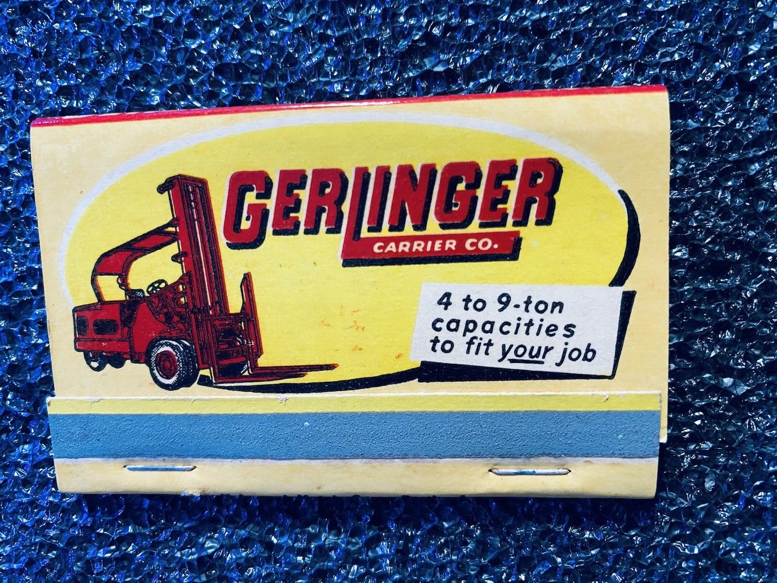 1940s Full Matchbook Gerlinger Lift Trucks Gerlinger Carrier Co. Dallas