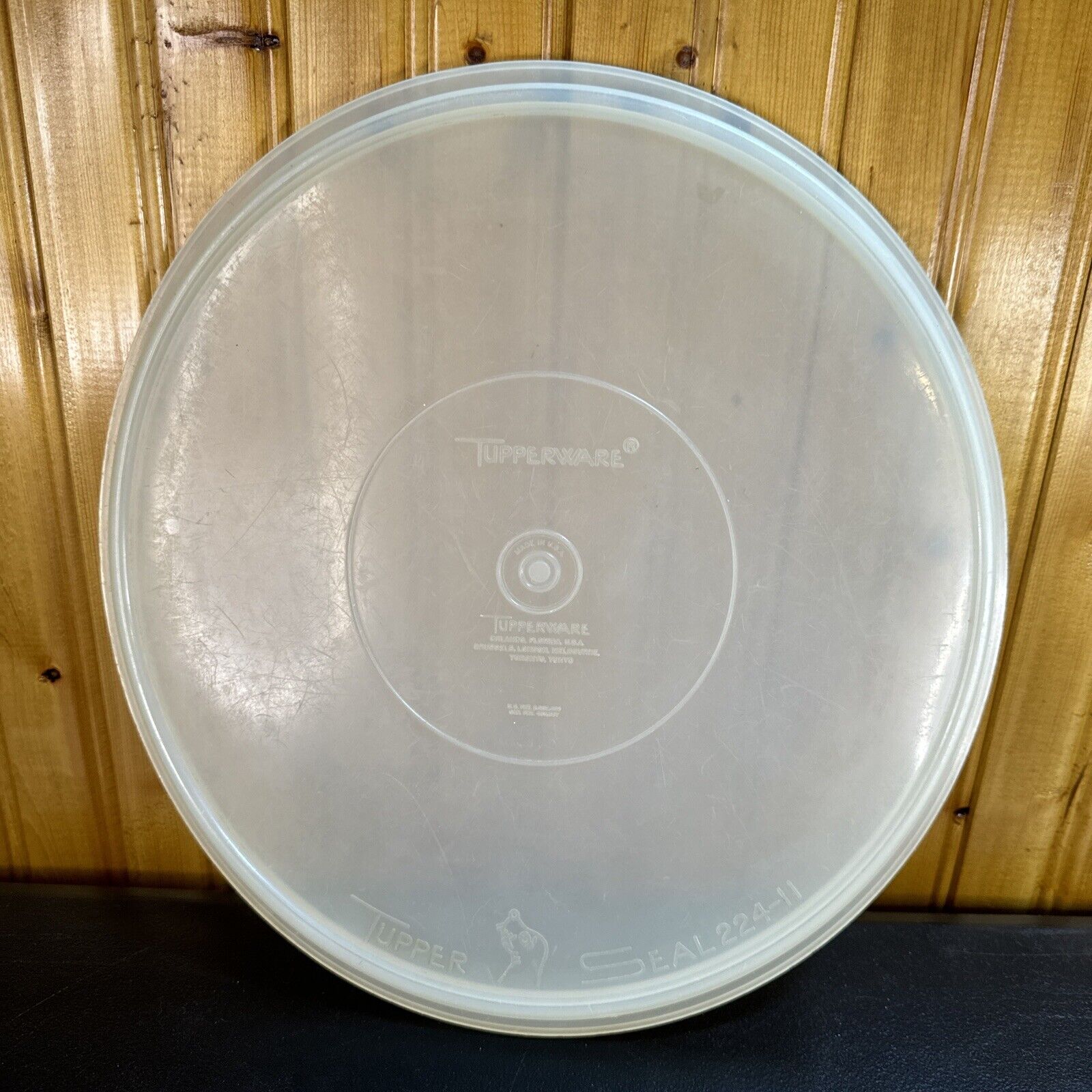Large vintage Tupperware LID 224-11 tupper- seal Clear