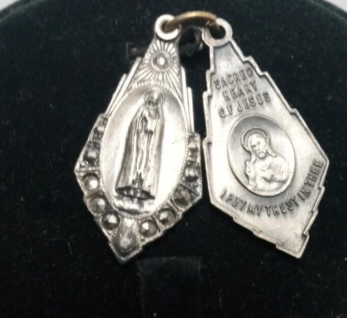 Vtg SS Medal Jesus, Mary & Jos w/Marcasite & Fatima Sacred Heart of Jesus RARE