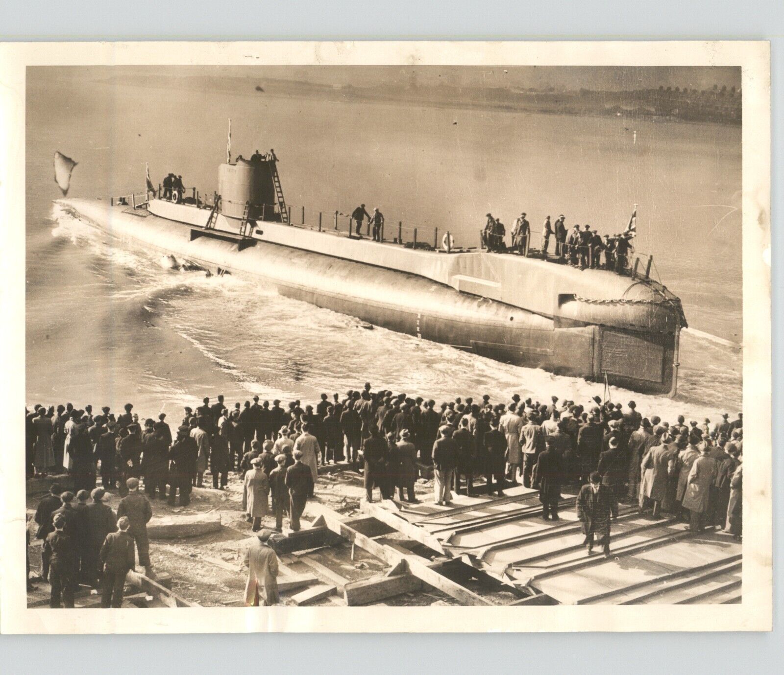 1938 Press Photo BRITISH SUBMARINE \'Unity\' Launched at Vickers-Armstrong England