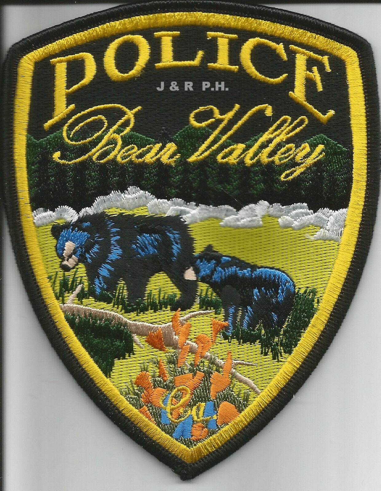 Bear Valley - 2 Bears, California  (4\