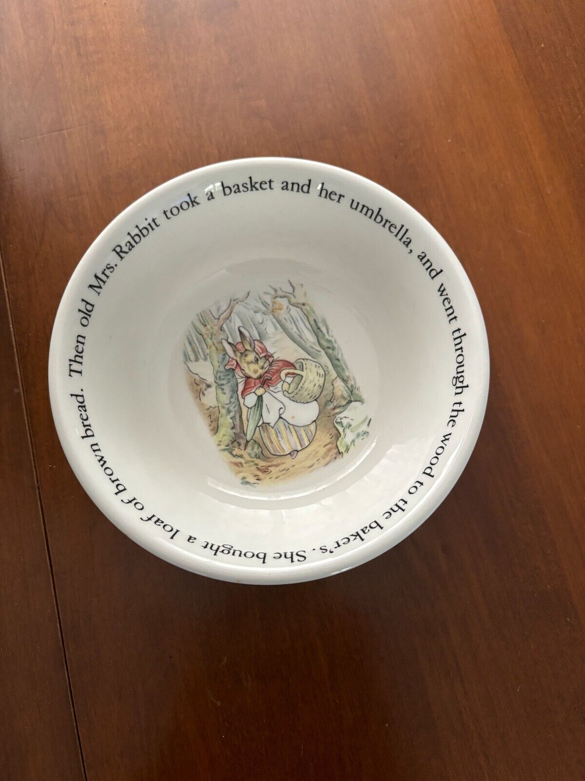 Beatrix Potter Peter Rabbit Bowl, Wedgewood VINTAGE BUNNY WITH BASKET