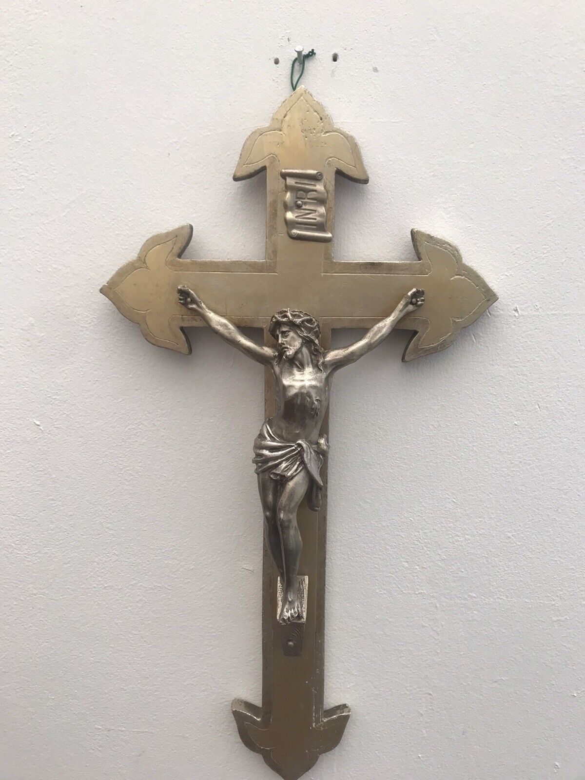 15” French Antique Wall crucifix Cross Fleur-De-Lis￼ Gilt Gold Wood Jesus Silver