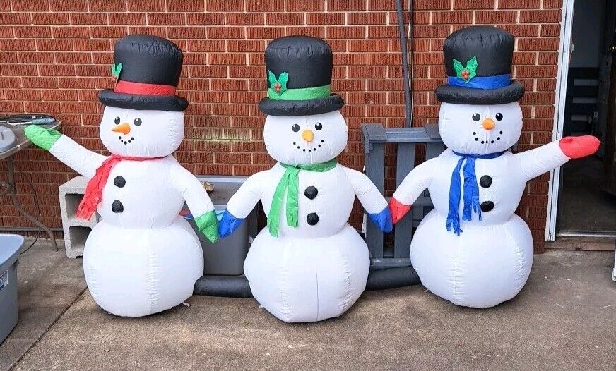 Gemmy Holiday Time Airblown Snowmen Trio Lighted Musical Inflatable Light Show