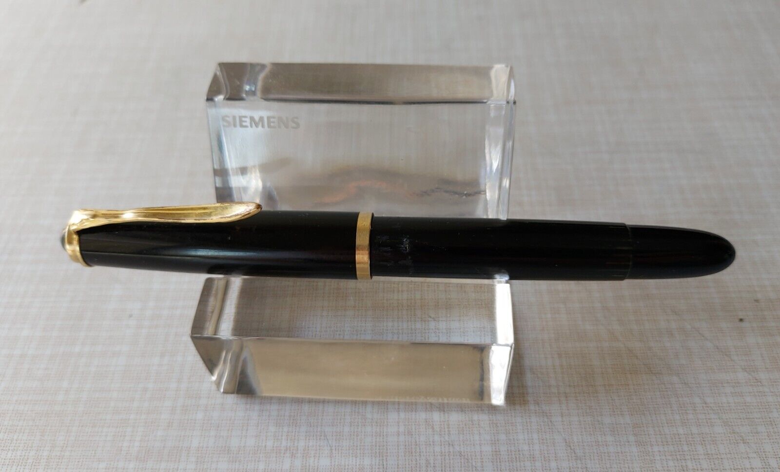 ✒ Pelikan 400NN Black Fountain Pen 14k M Nib Very Rare German Fountain Pen