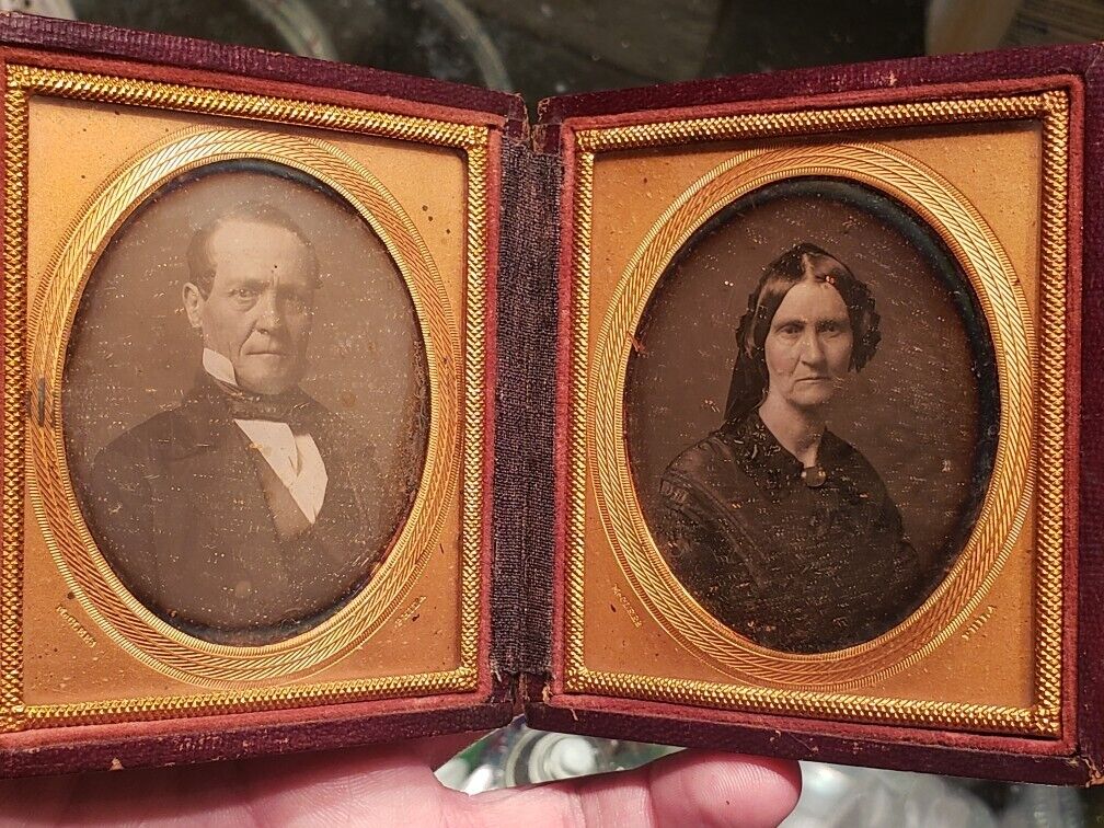 Pair of sixth plate McClees of Philadelphia daguerreotypes in nice repaired case