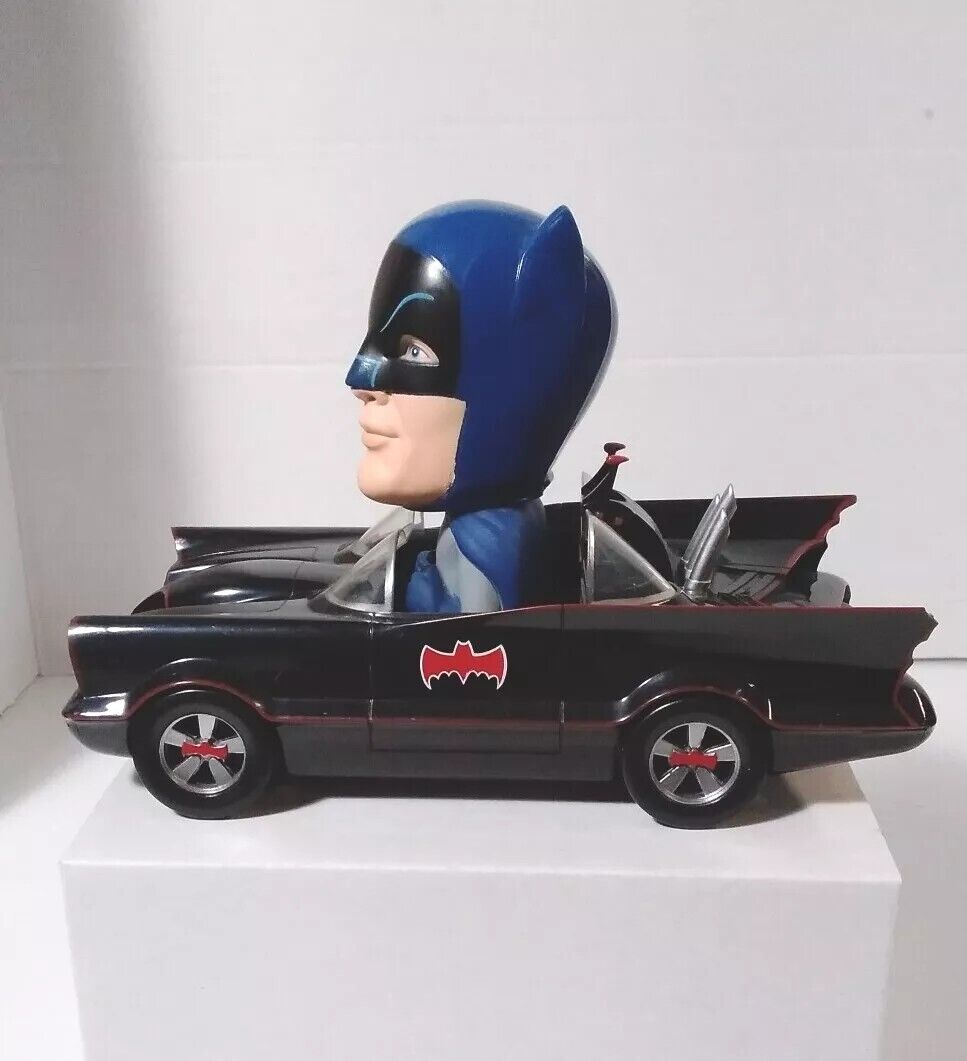 Wacky Wobbler Bobble-Car Batmobile With Batman Classic TV 1966 Funko