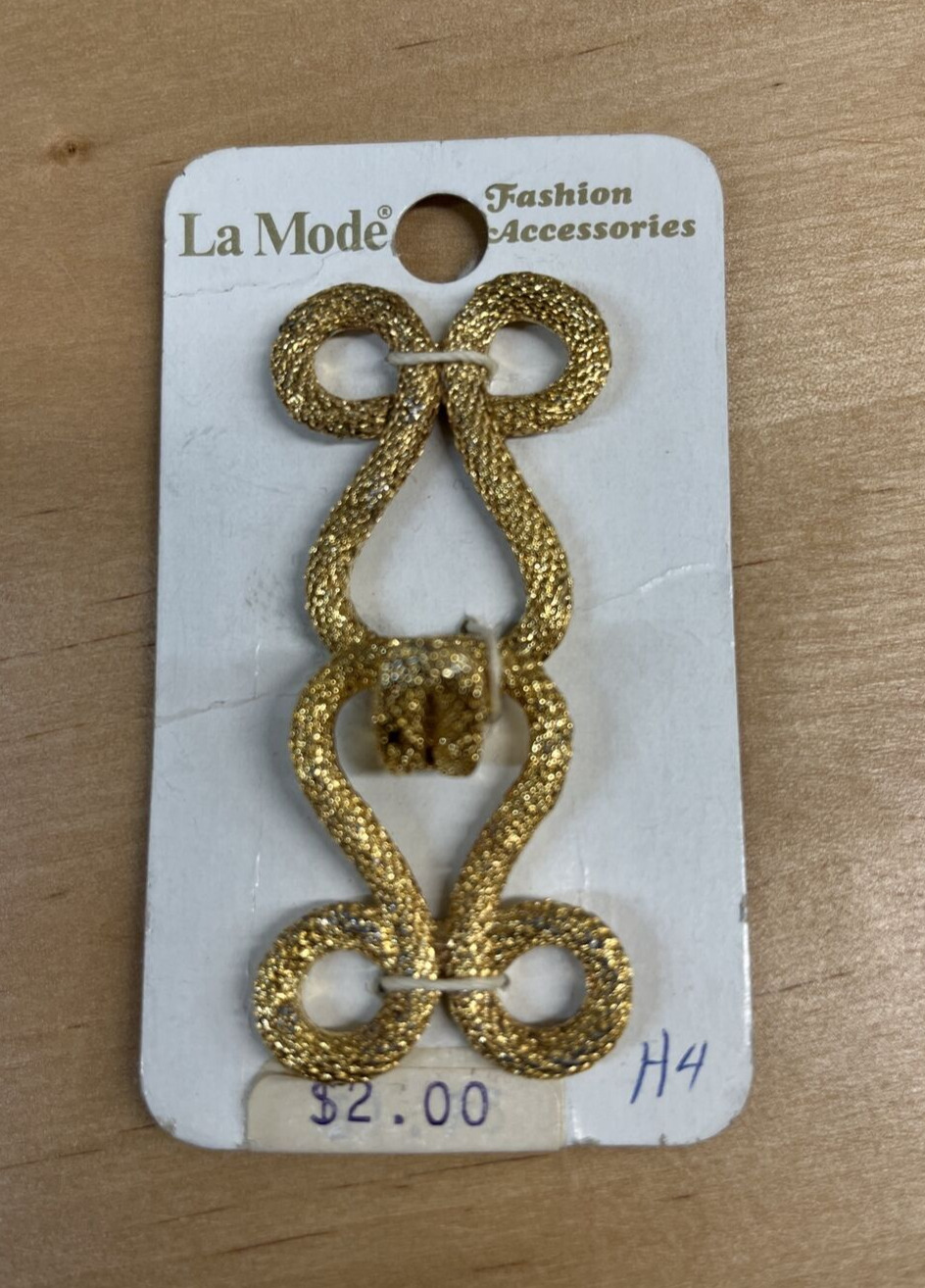Vintage La Mode frog clasp closure gold metal sew on 2 5/8\
