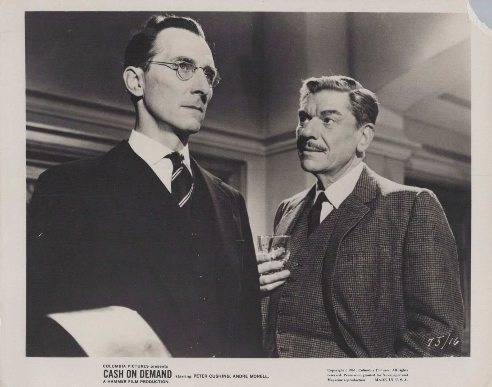 Peter Cushing + André Morell in Cash on Demand (1961) 🎬⭐ Vintage Photo K 479