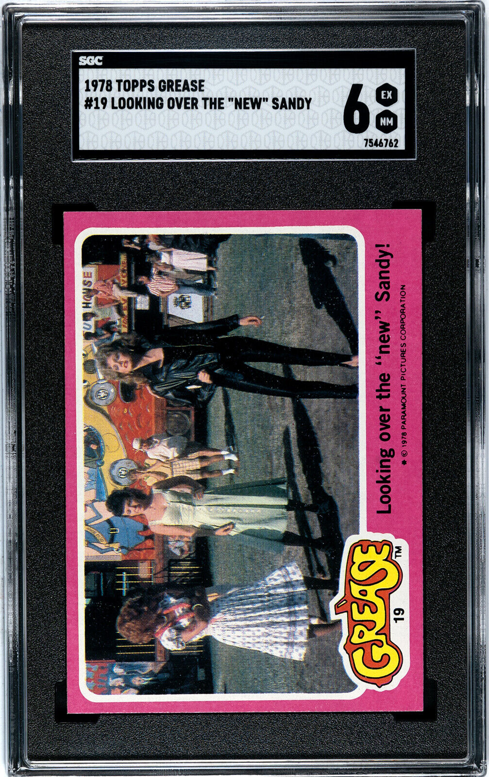 1978 TOPPS GREASE #19 LOOKING OVER THE \