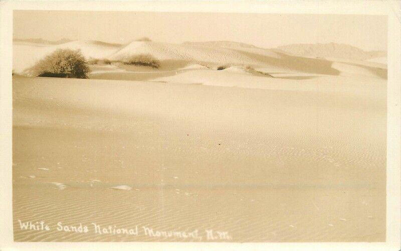 1930s New Mexico National Monument White Sands RPPC Photo Postcard  22-11770