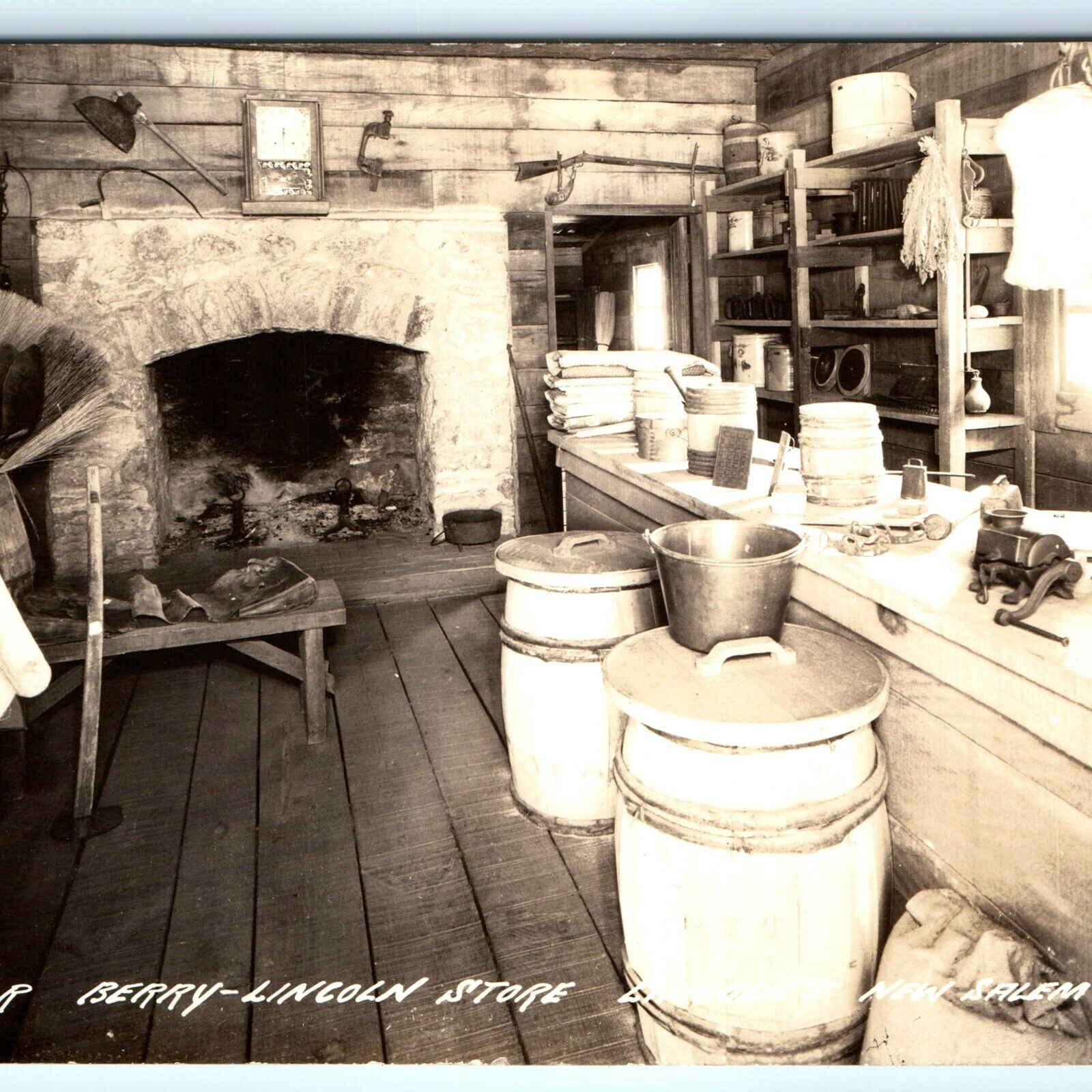 c1930s New Salem, IL RPPC Interior Berry-Lincoln Store Real Photo Primitives A30
