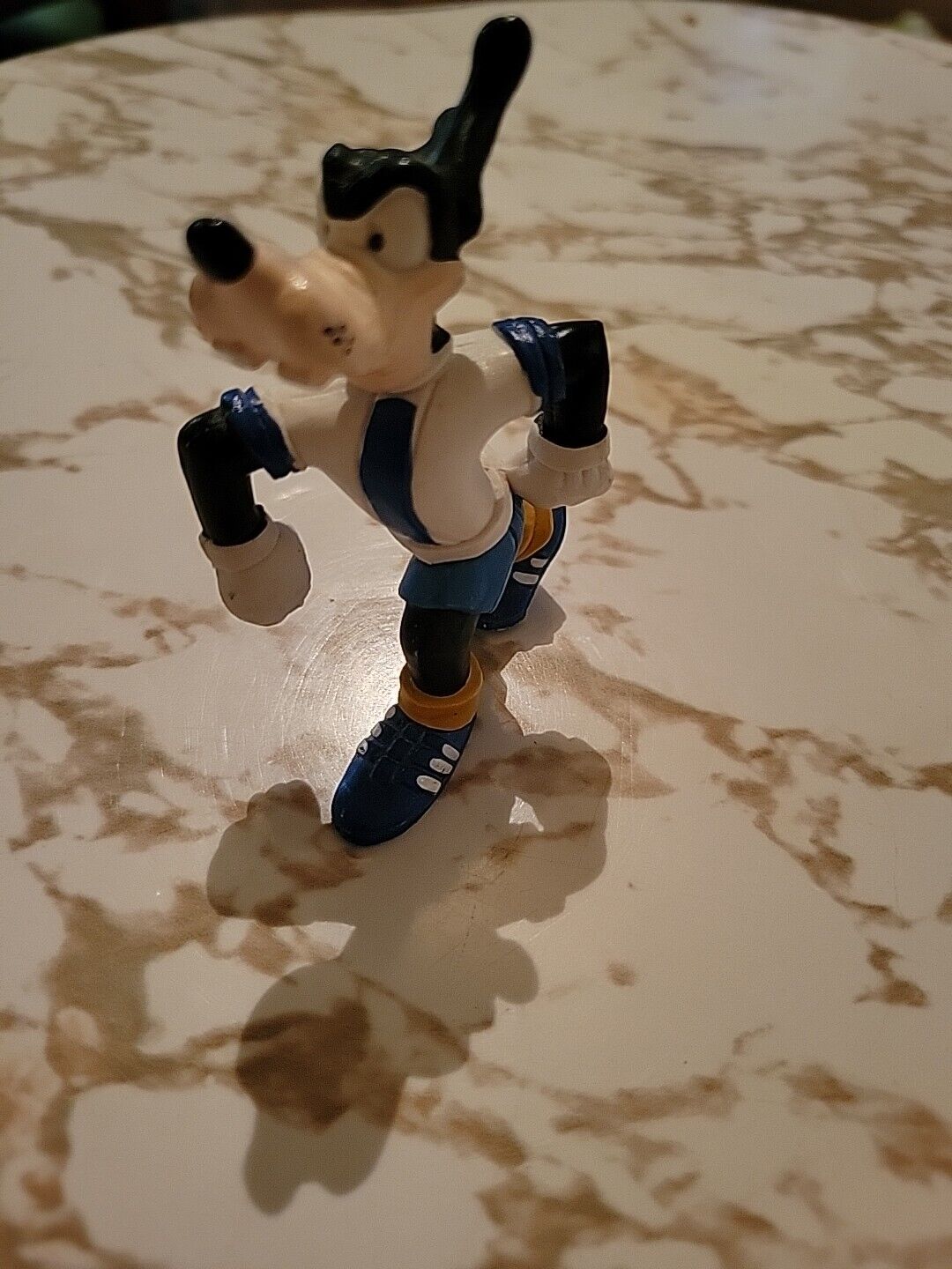 Vintage 1982 Bully Goofy Playing Soccer Running  - PVC (Blue)