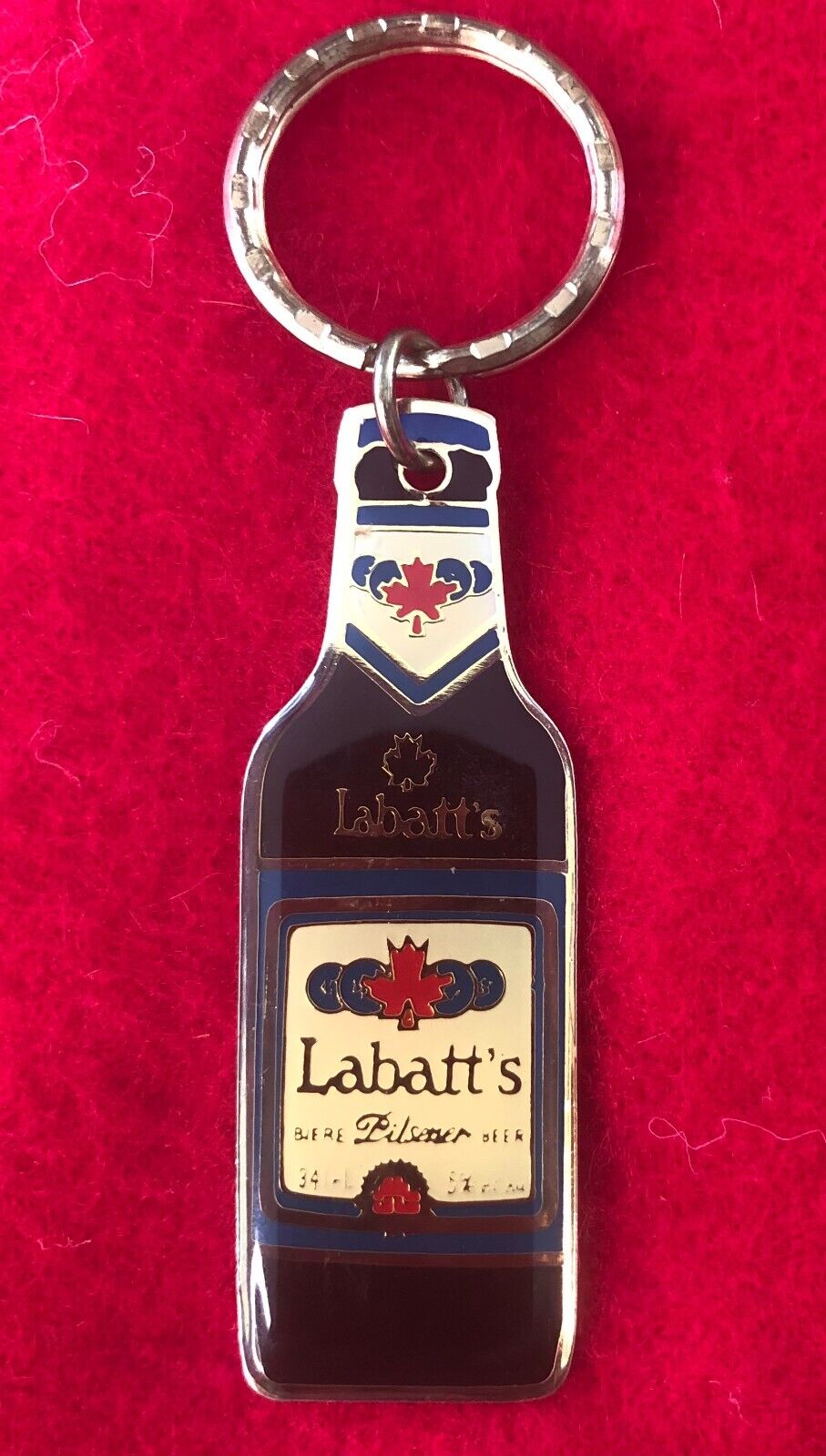 Labatt\'s Pilsner Beer Enamel Vintage Canadian Keychain- VERY RARE