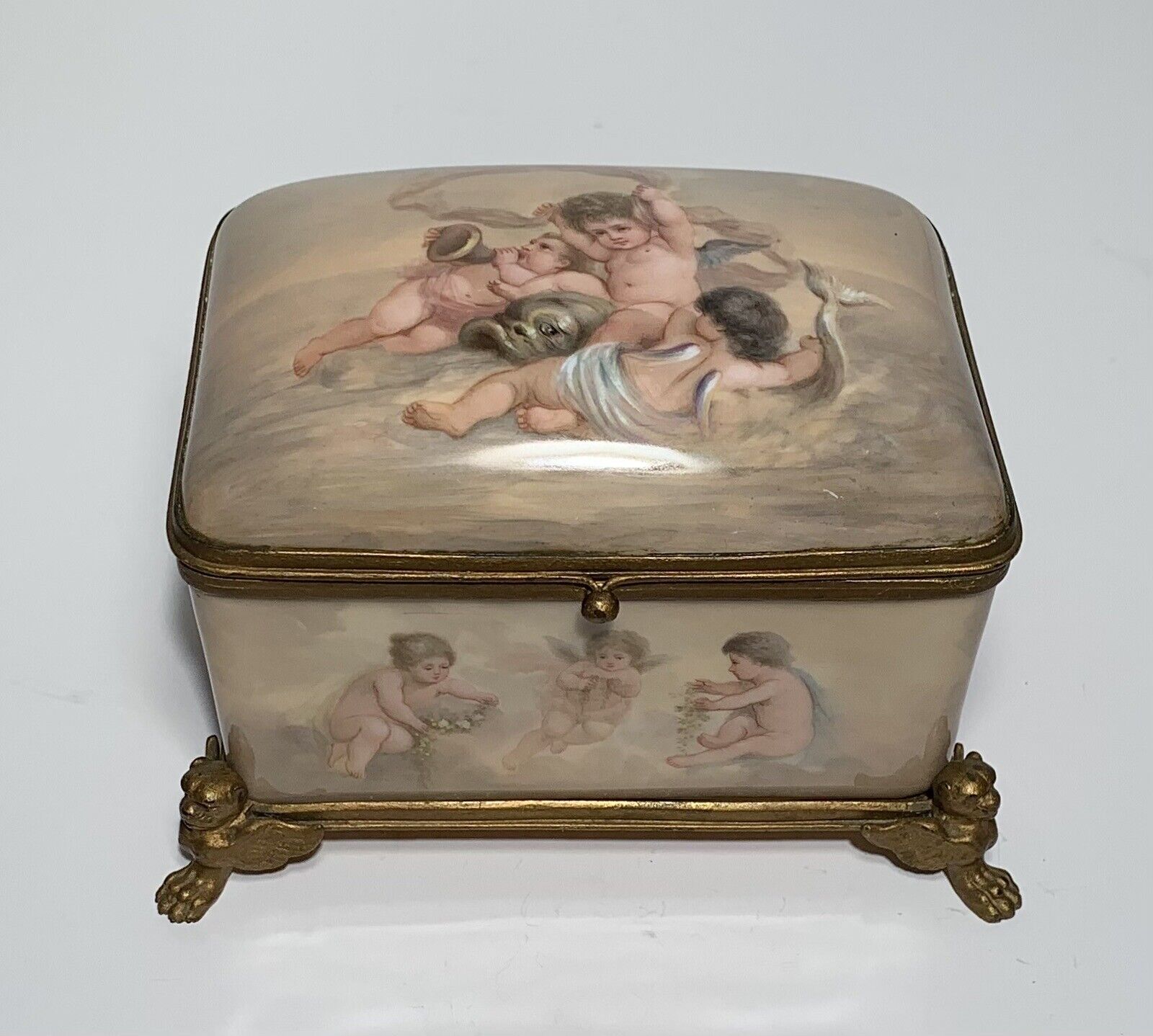 Antique CHERUBS PUTTI HAND PAINTED PORCELAIN BOX BRONZE MOUNTED GERMAN FRENCH