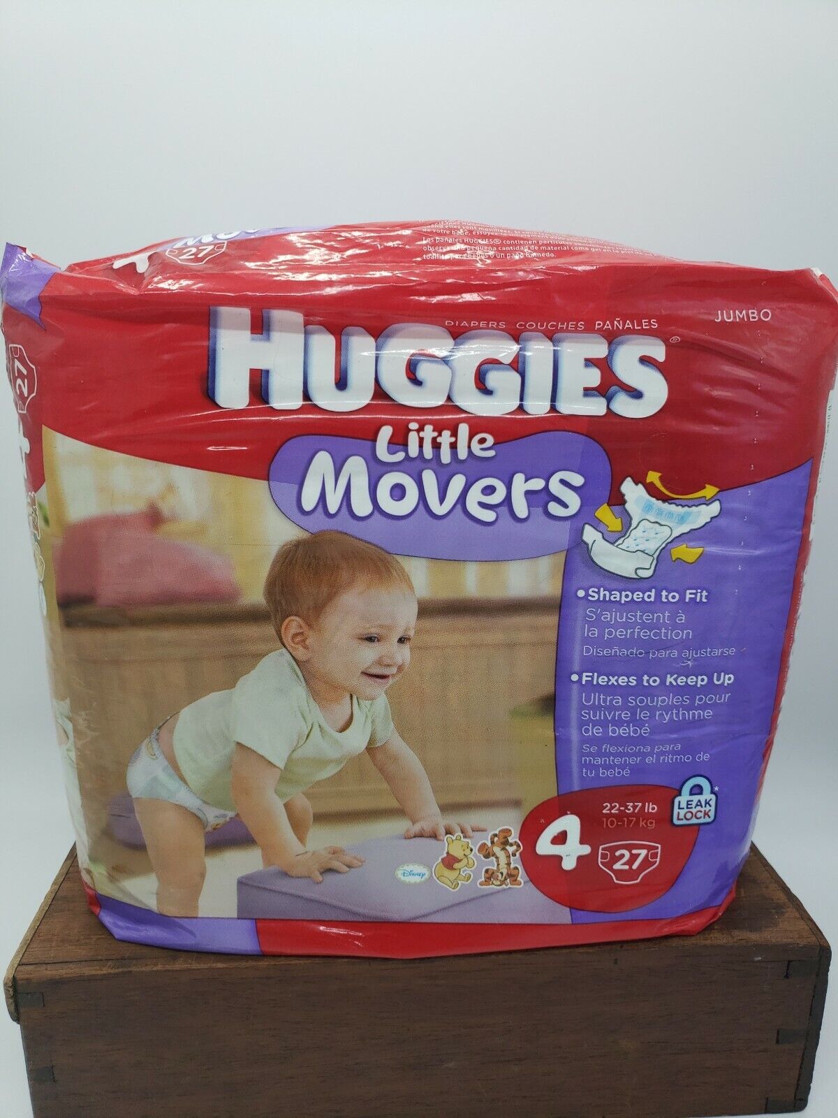 Huggies SZ 4 Discontinued Tigger  Pooh bear Little Movers  Diapers 27 cnt 37 lb