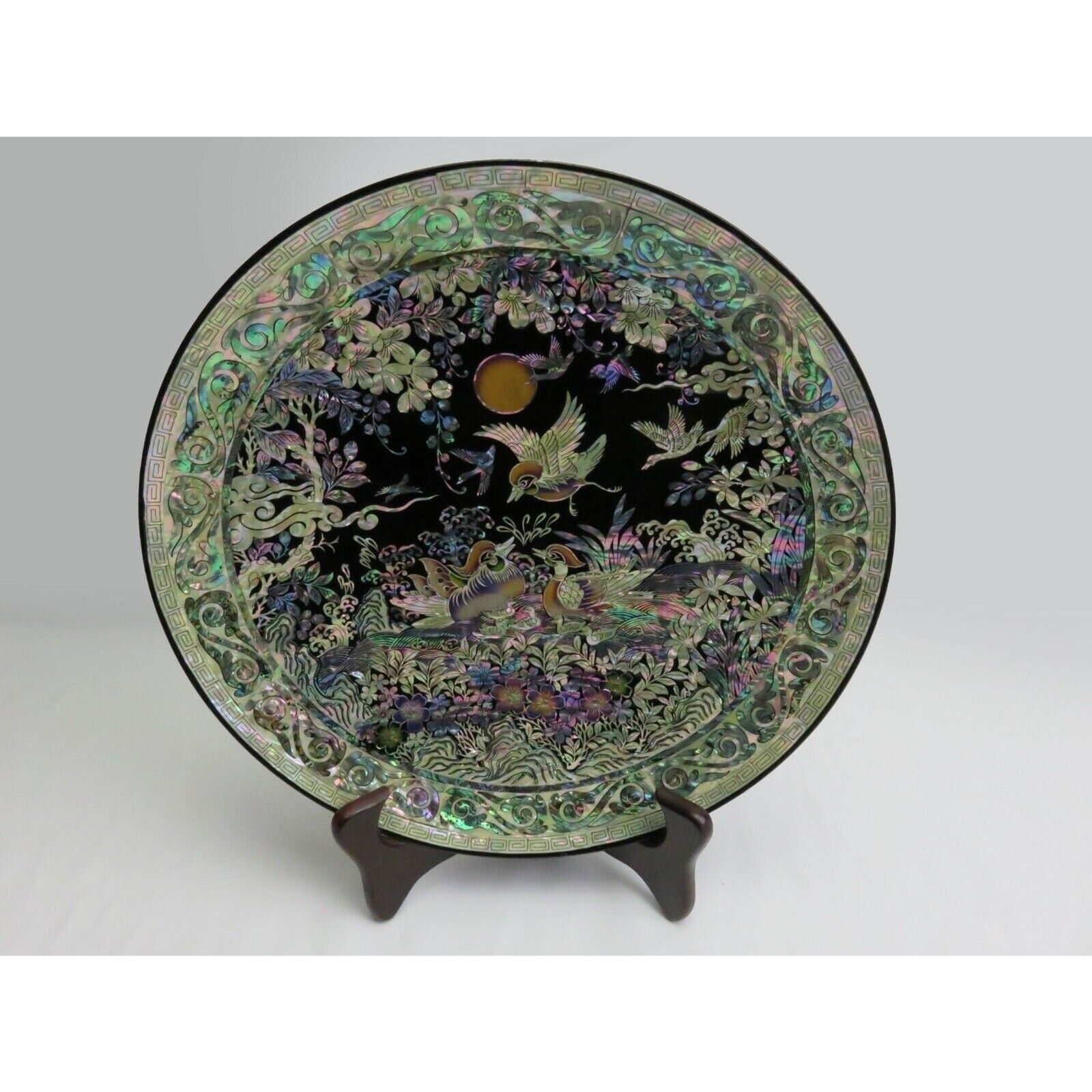 Korean Najeon Chilgi Mother of Pearl Inlay Lacquer Cabinet Plate 11 3/8\